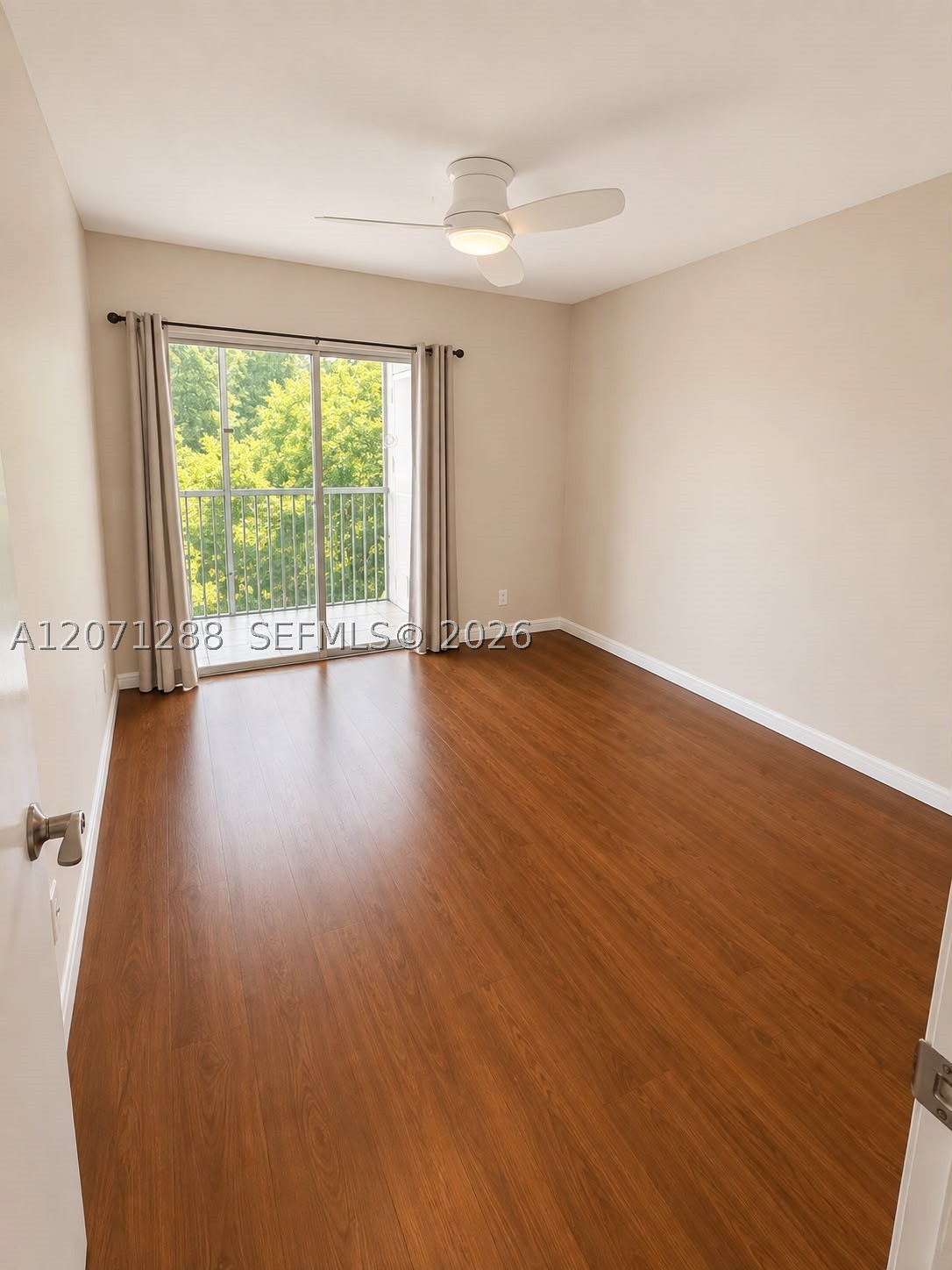 13450 Sw 3rd St 404d Property Photo 13