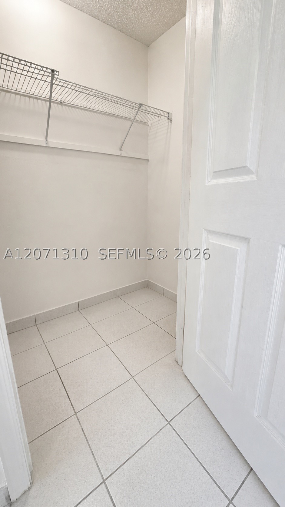 6605 W 26th Dr 24-18 Property Photo 10