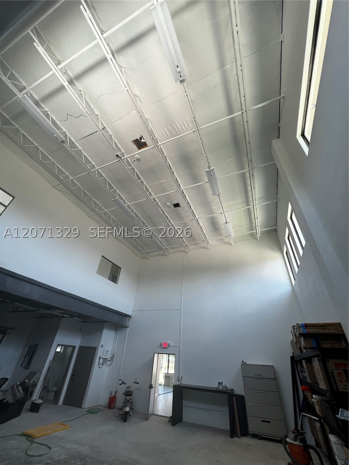 5000 Pembroke Rd Property Photo 28