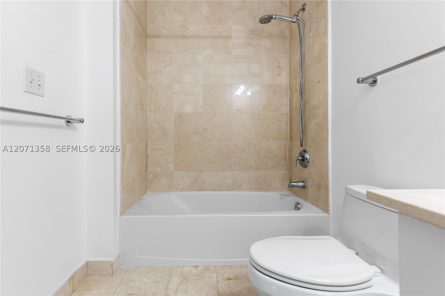 3131 Ne 188th St 2-1010 Property Photo 29