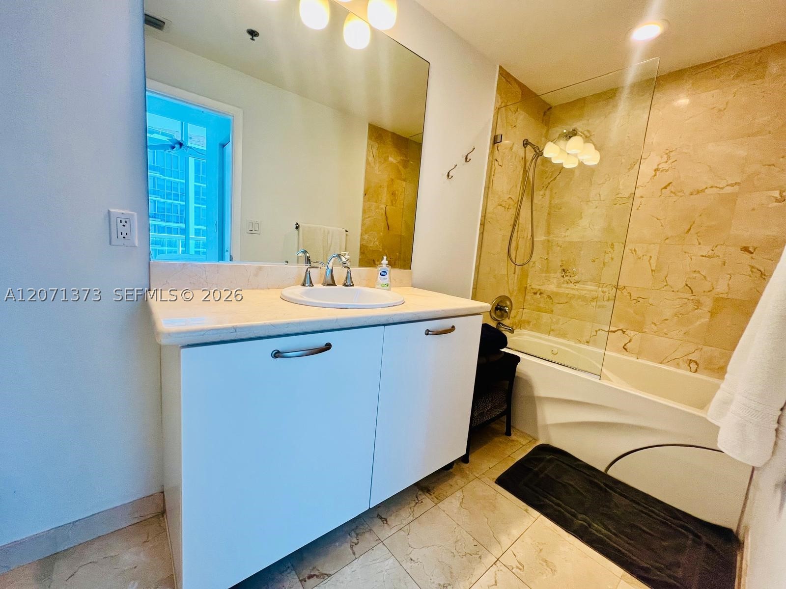 6515 Collins Ave 1801 Property Photo 13