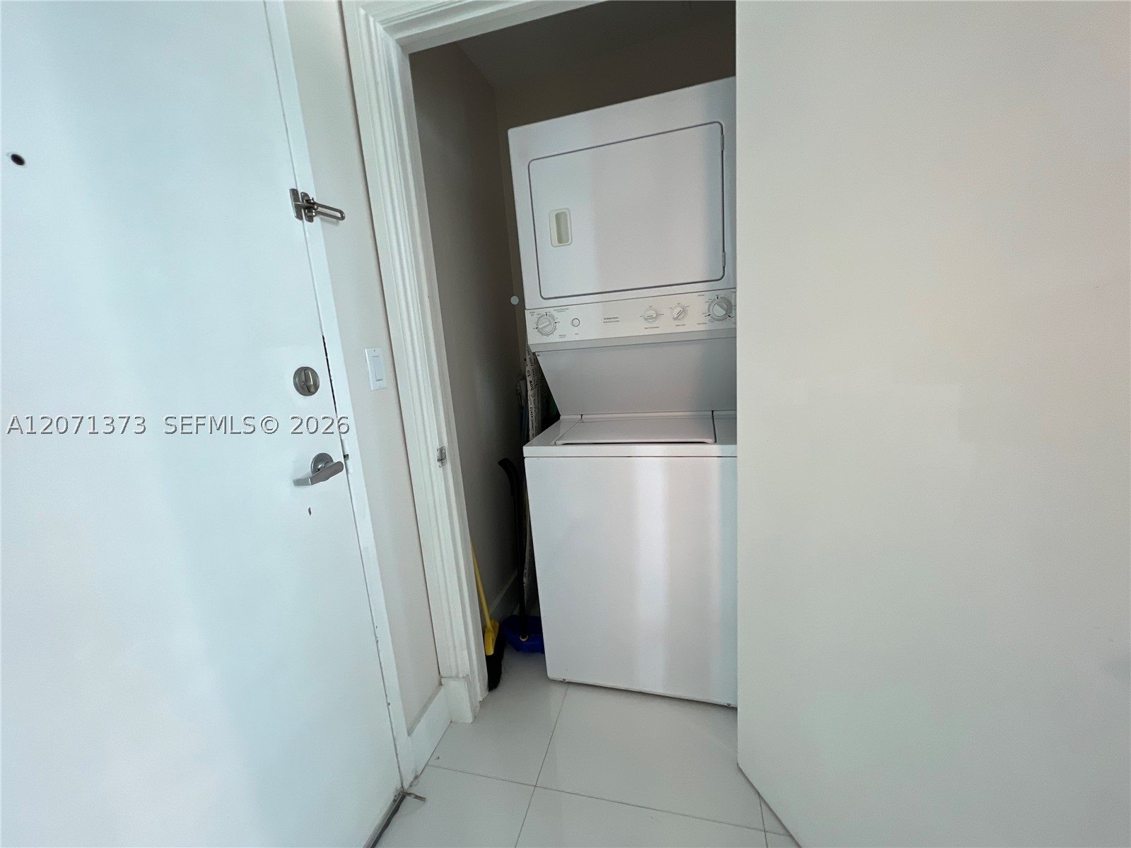 6515 Collins Ave 1801 Property Photo 14