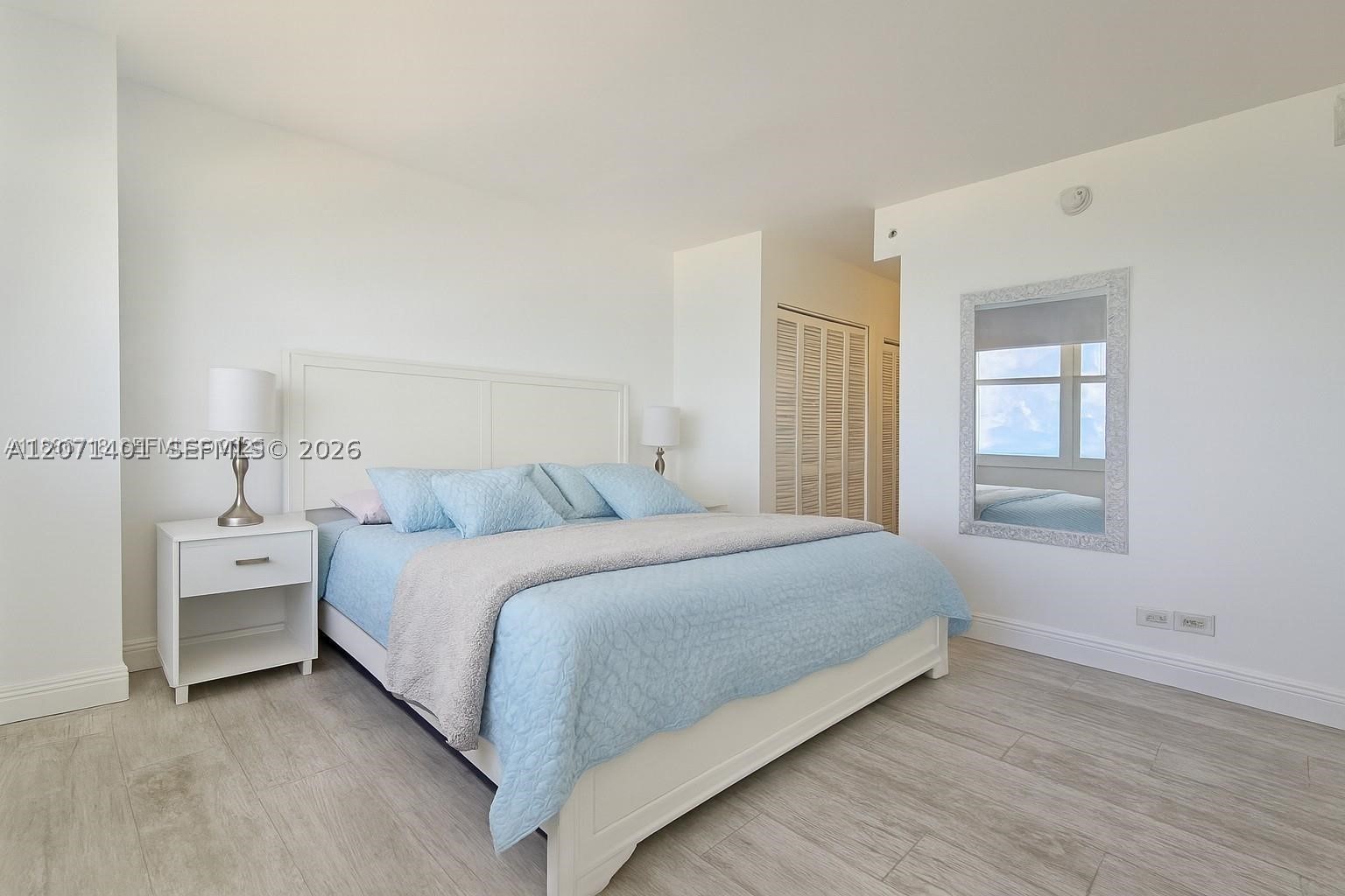 5601 Collins Ave 1409 Property Photo 5