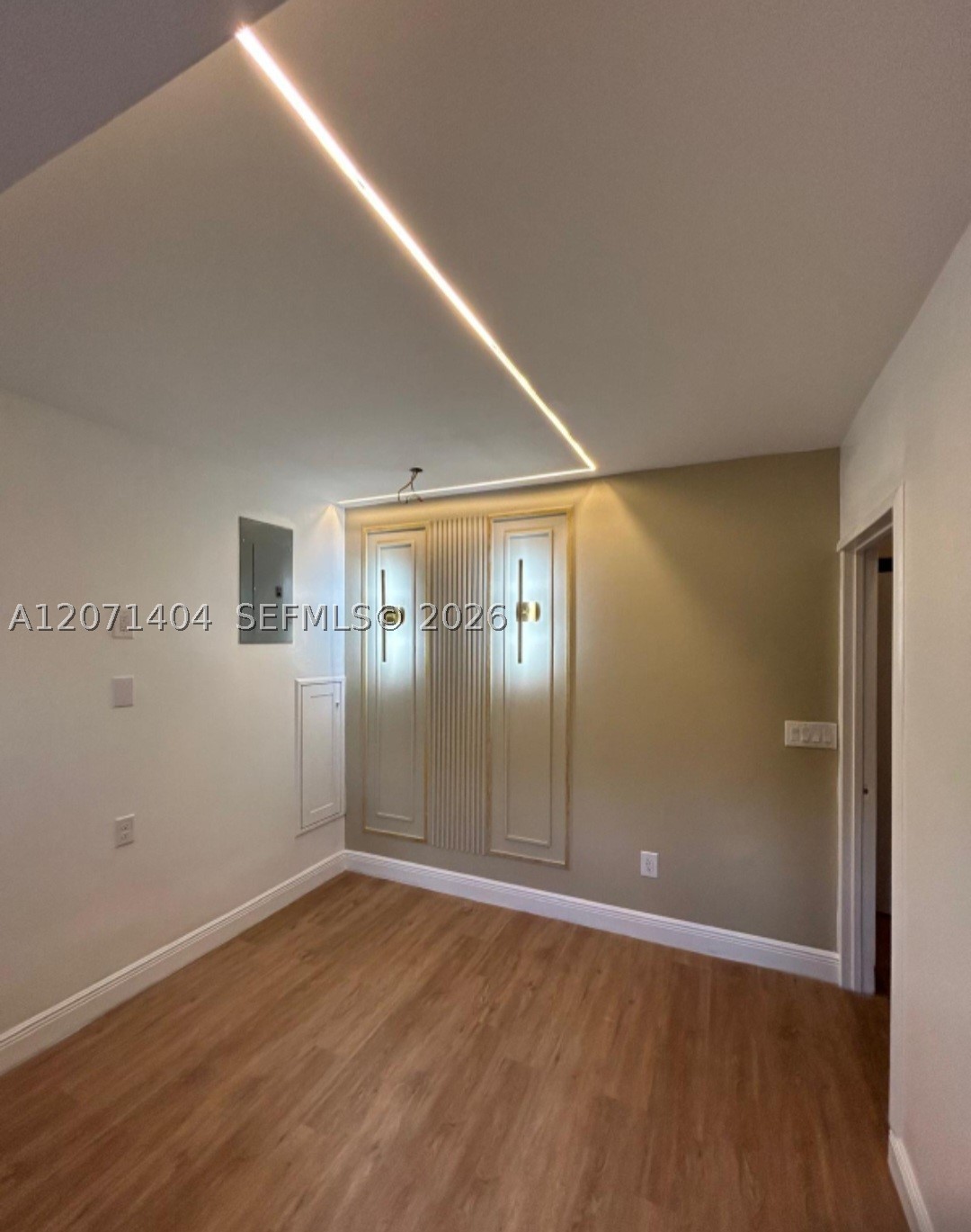 661 Ne 164th Ter Property Photo 12