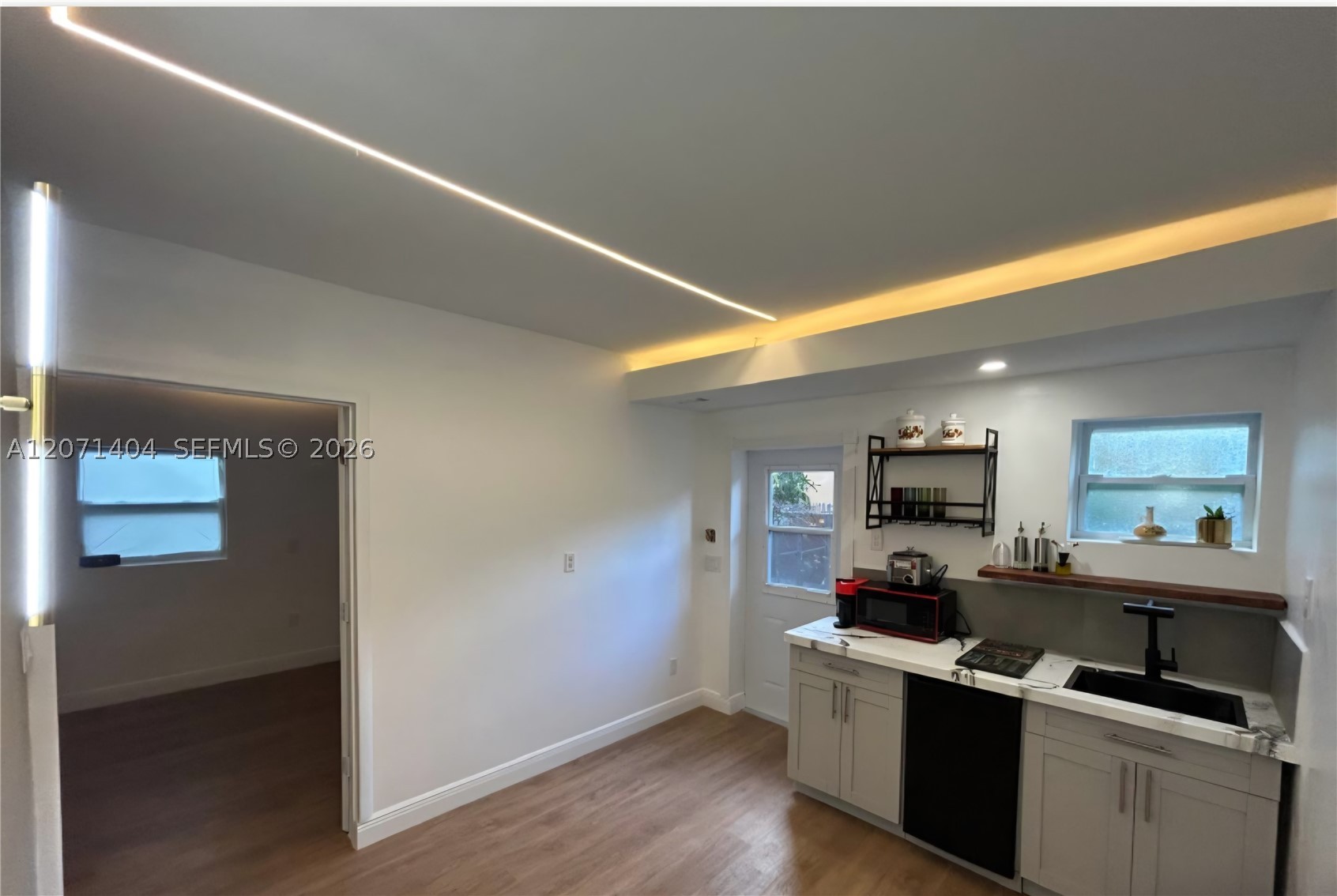 661 Ne 164th Ter Property Photo 15