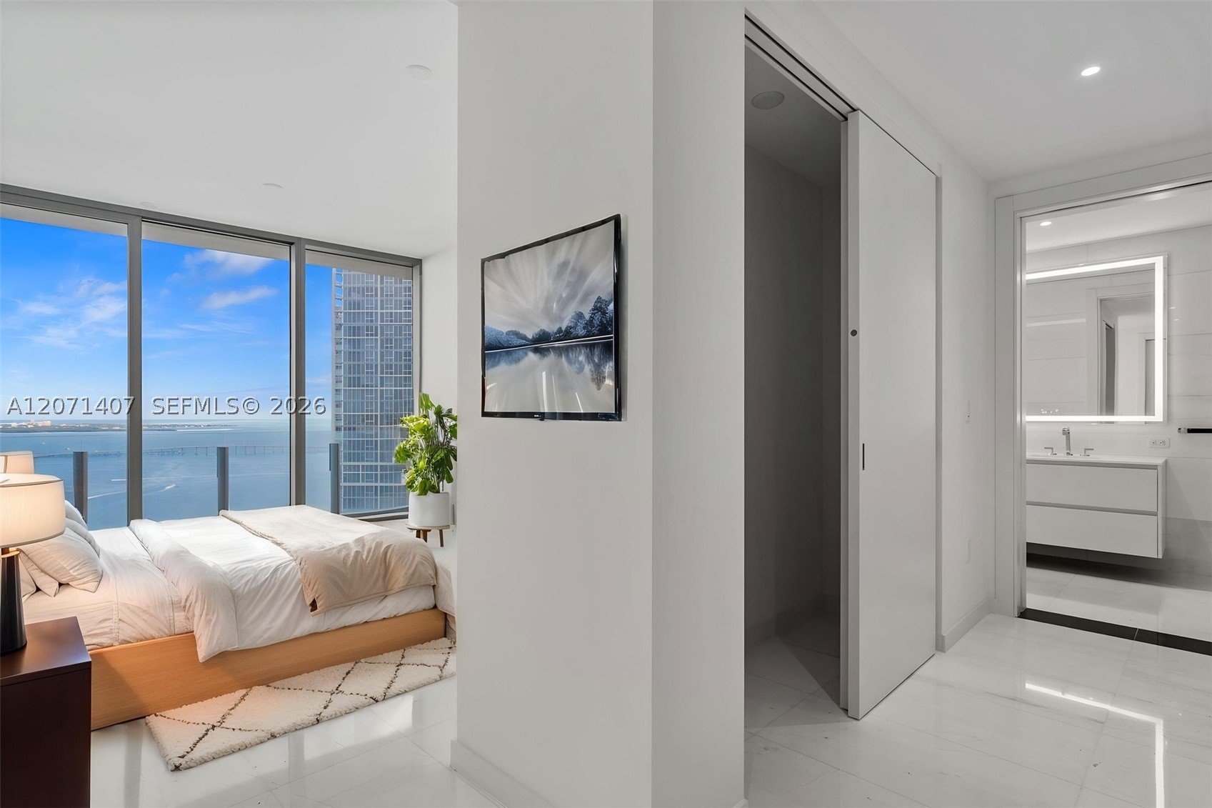 300 Biscayne Boulevard Way 4303c Property Photo 4