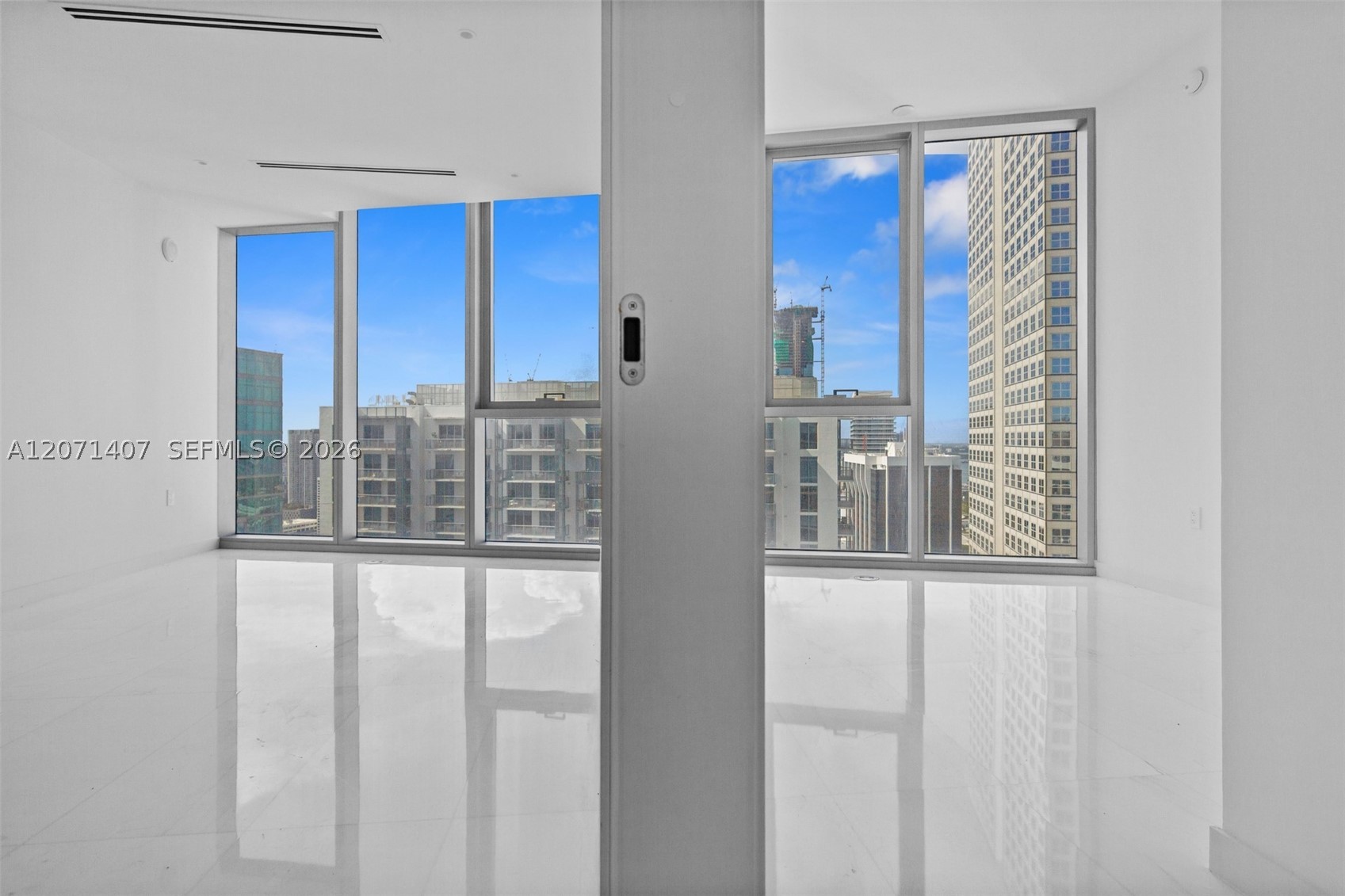 300 Biscayne Boulevard Way 4303c Property Photo 15