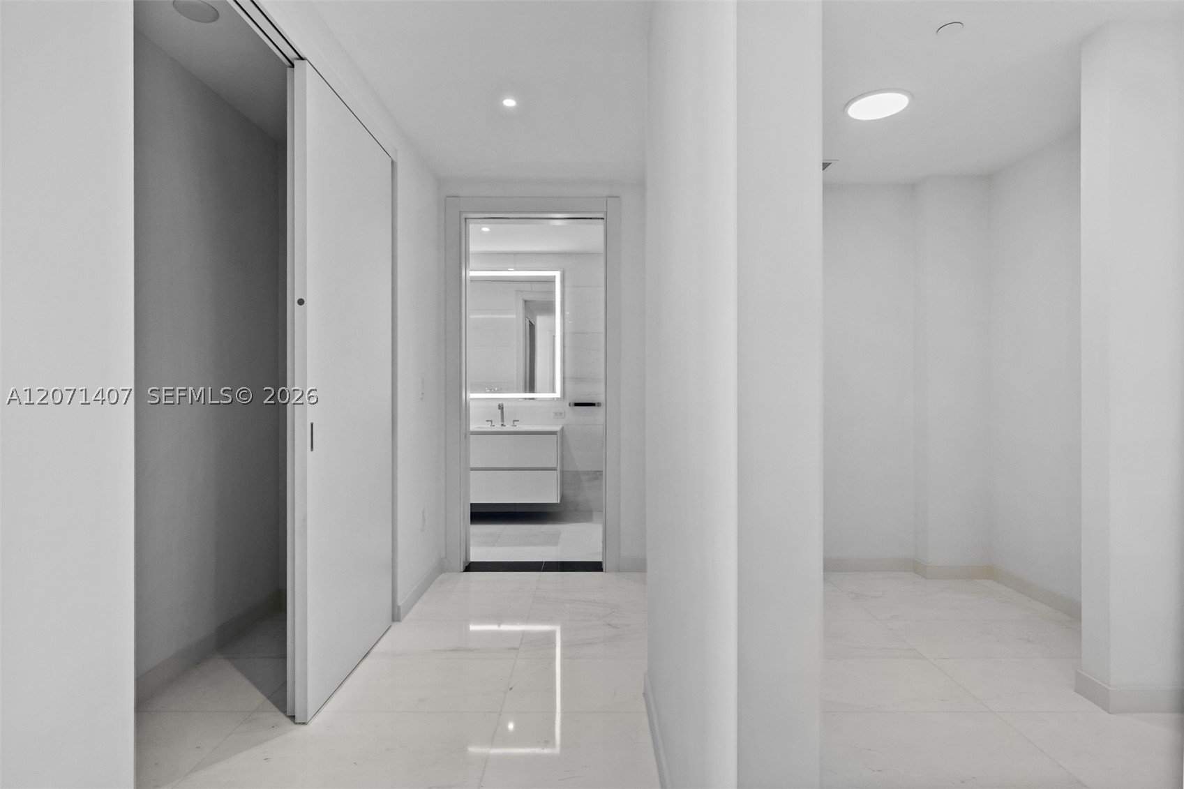 300 Biscayne Boulevard Way 4303c Property Photo 22