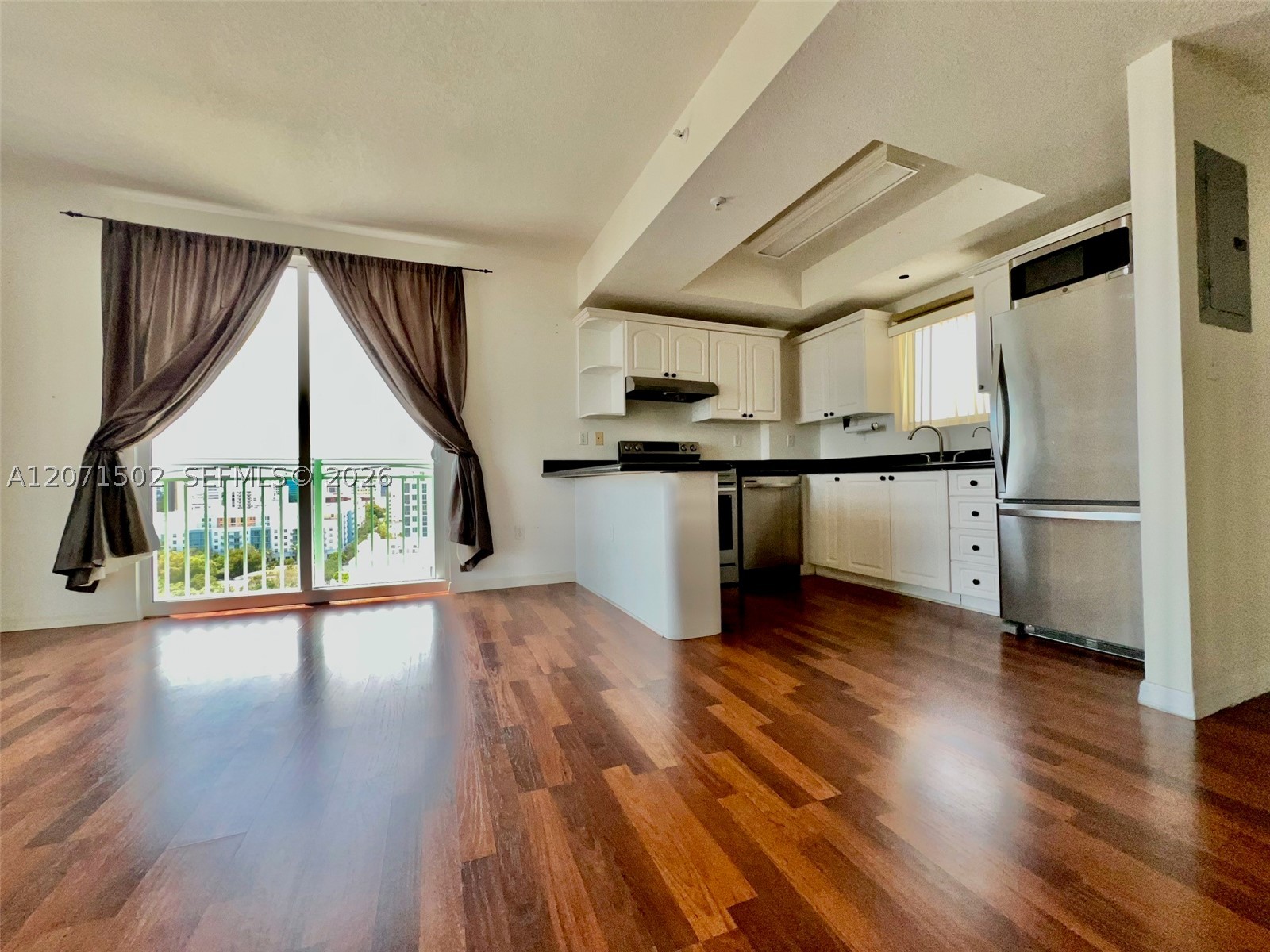 3500 Coral Way 1501 Property Photo 5