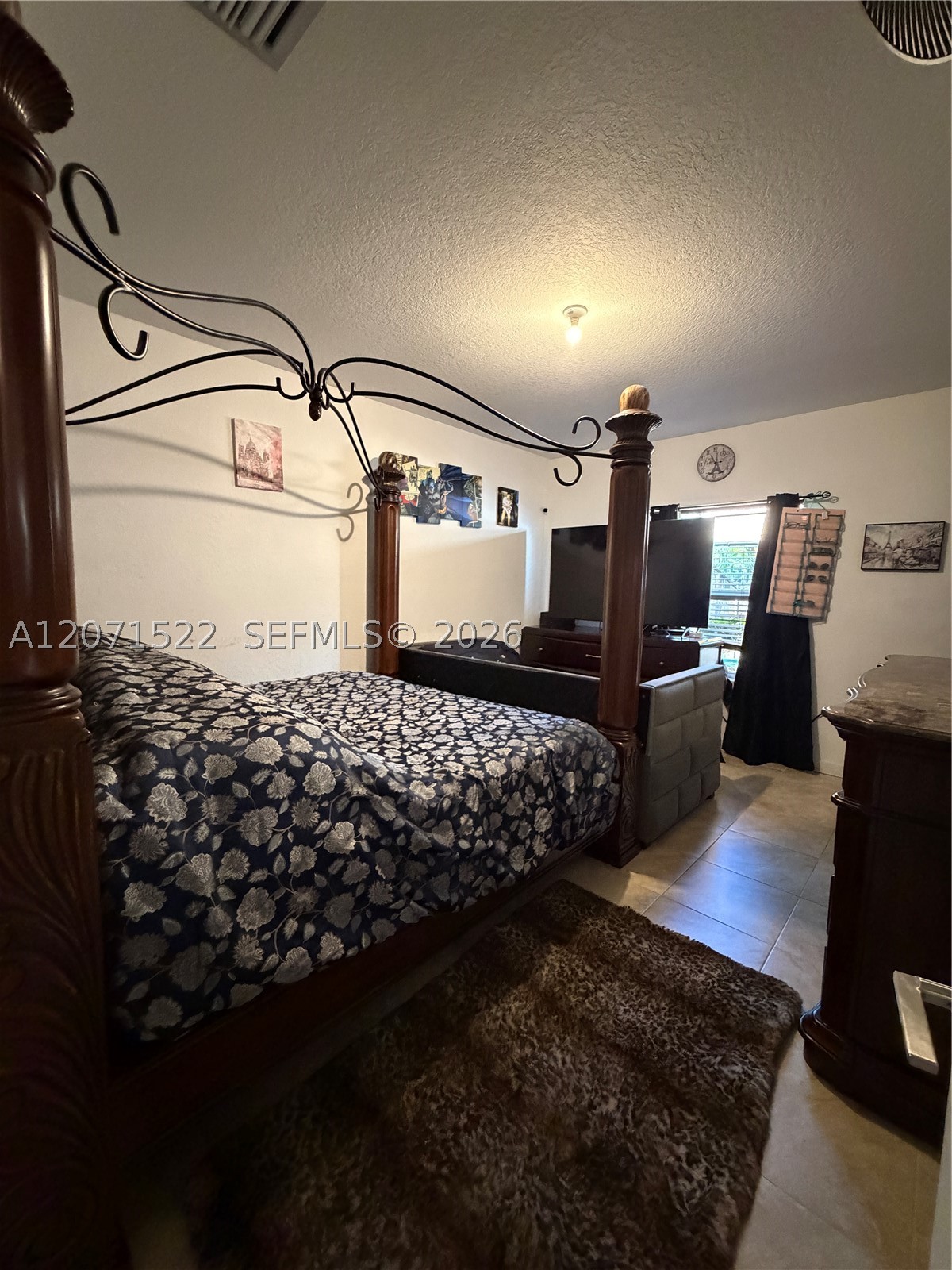 548 Ne 5th Way Property Photo 5