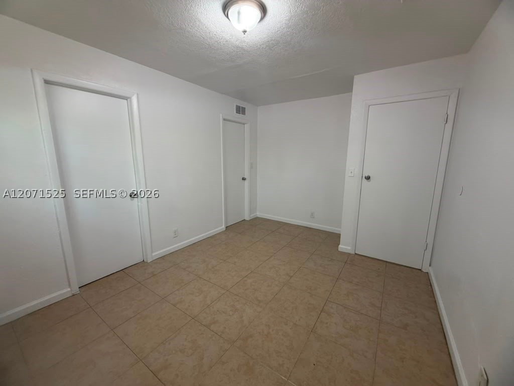 919 Nw 2nd Ave 3 Property Photo 8