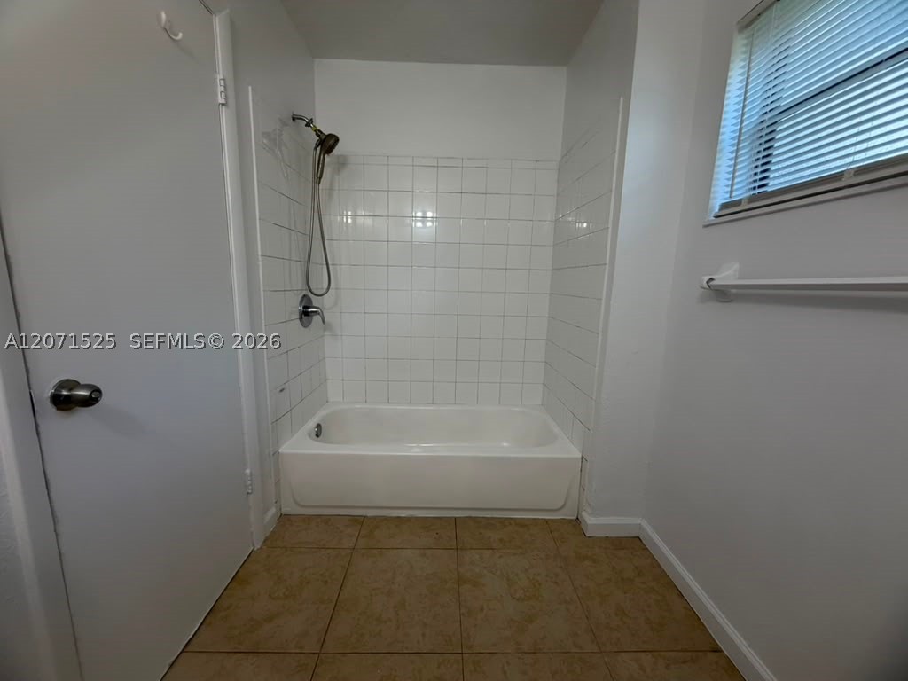 919 Nw 2nd Ave 3 Property Photo 13