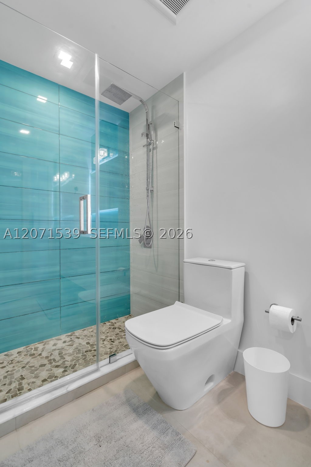 100 Lincoln Rd 539 Property Photo 10
