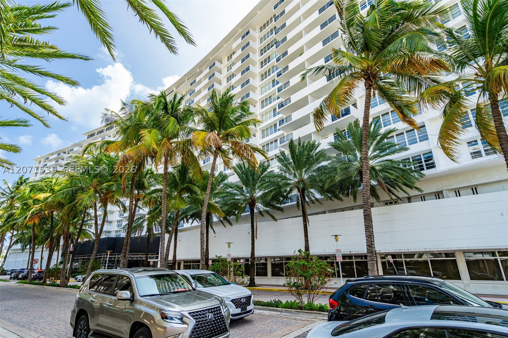 100 Lincoln Rd 539 Property Photo 20