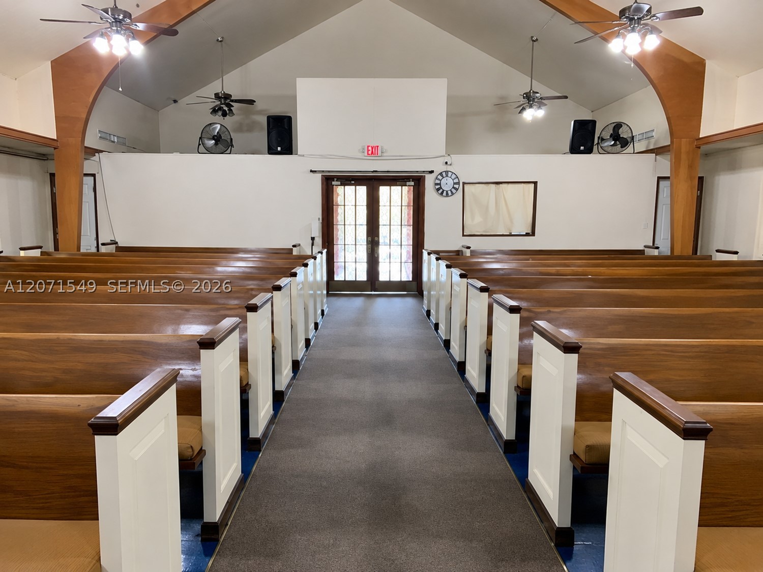 A12071549 Property Photo 11
