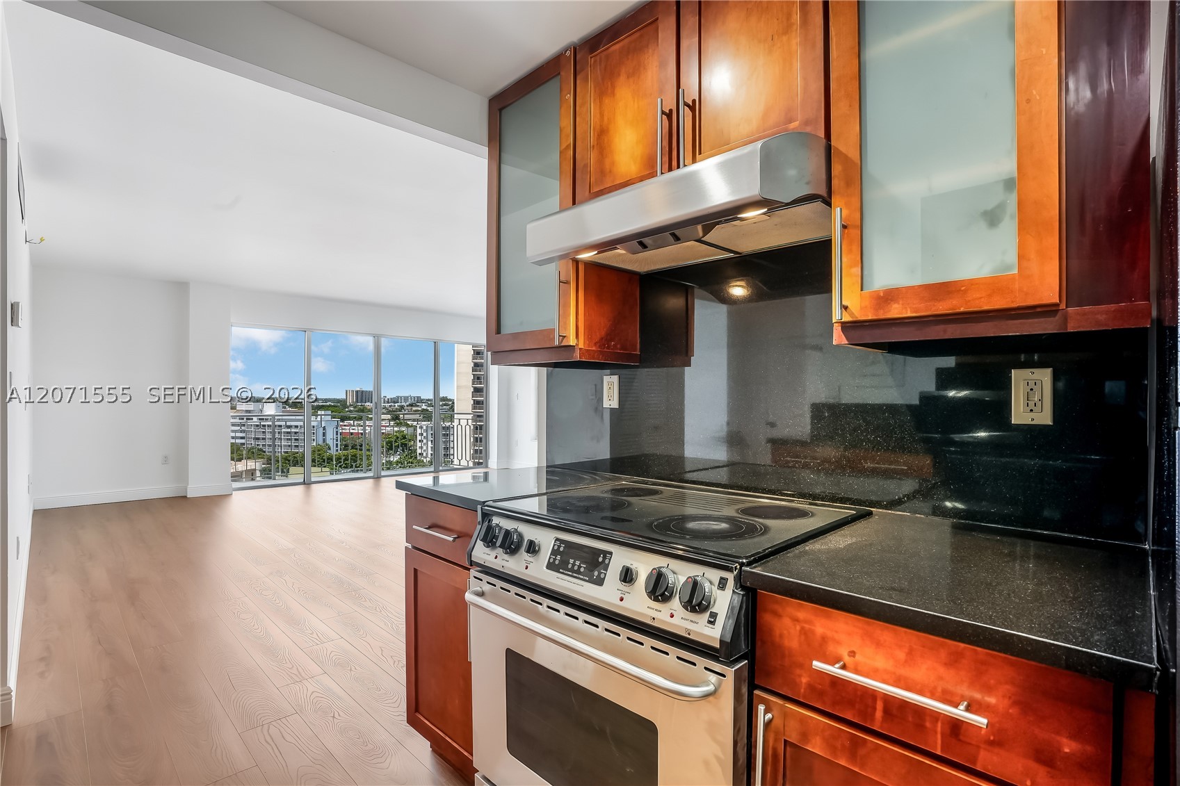 11111 Biscayne Blvd 1000 Property Photo 9