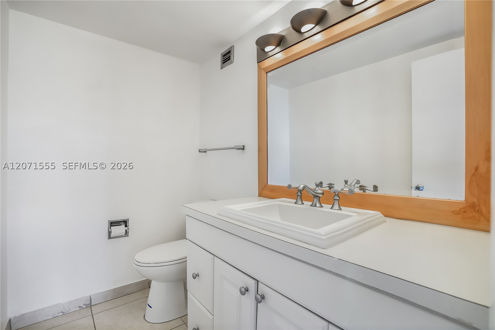 11111 Biscayne Blvd 1000 Property Photo 17