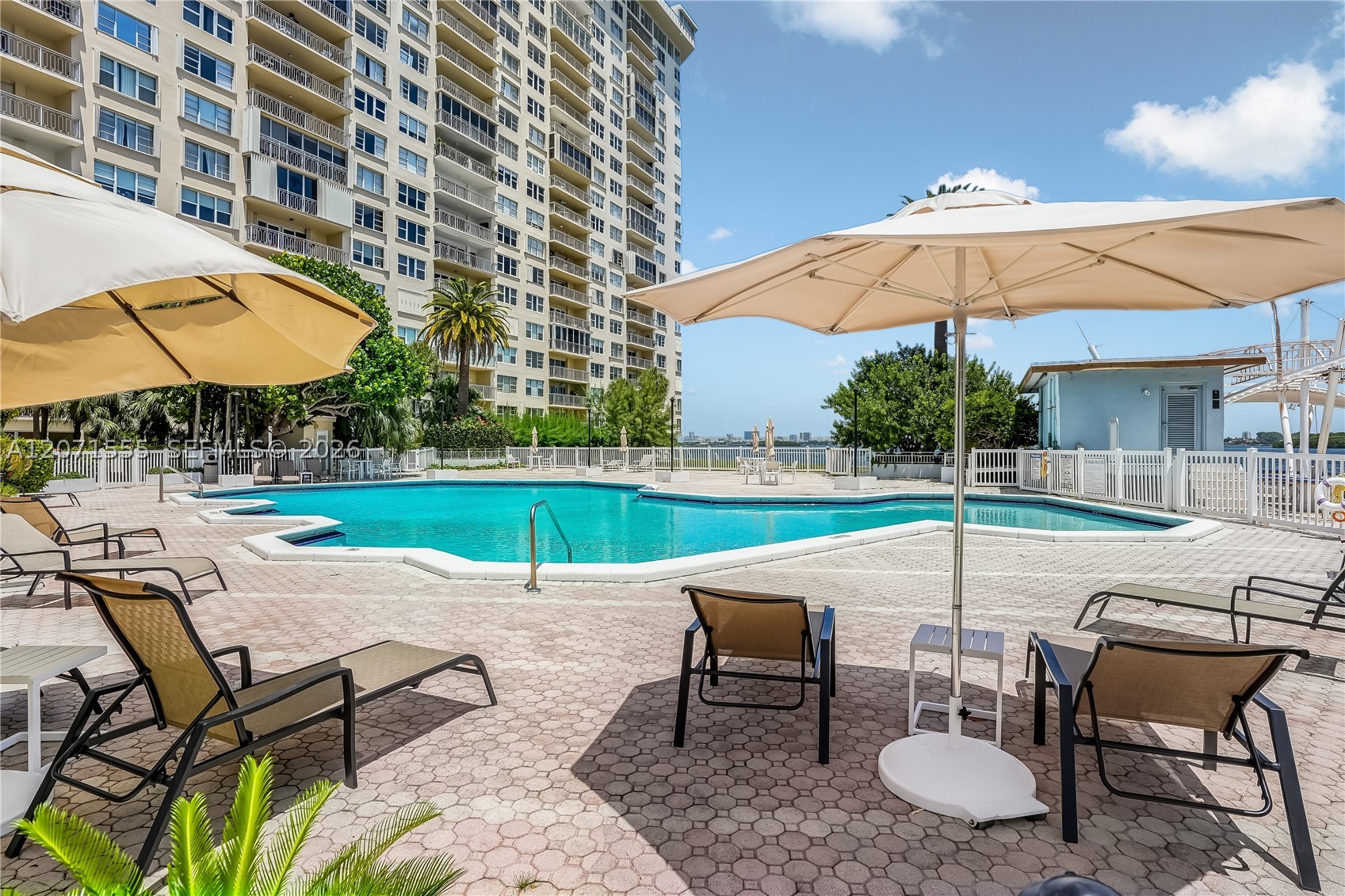 11111 Biscayne Blvd 1000 Property Photo 21