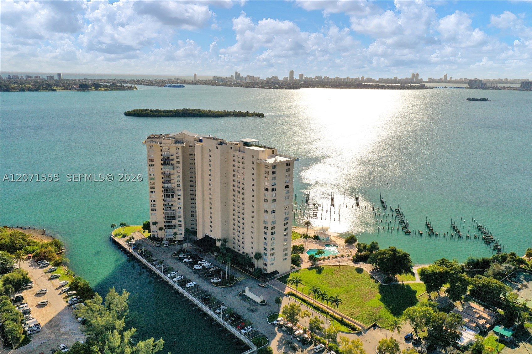 11111 Biscayne Blvd 1000 Property Photo 24