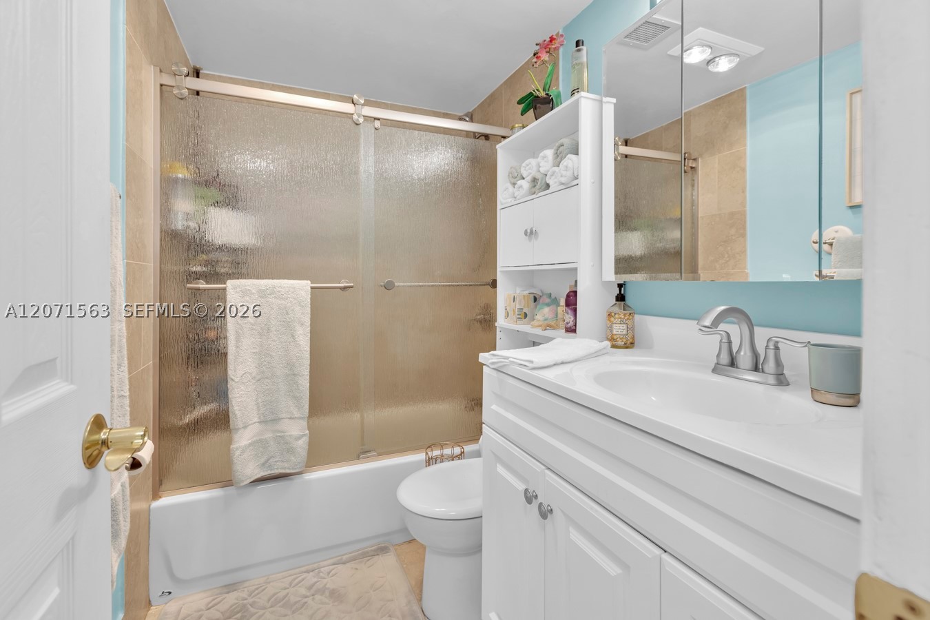 1965 S Ocean Dr 14b Property Photo 20