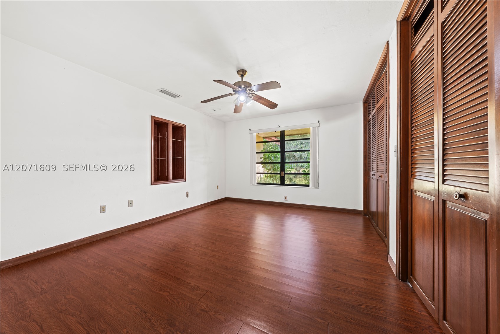 22100 194th Avenue Property Photo 15
