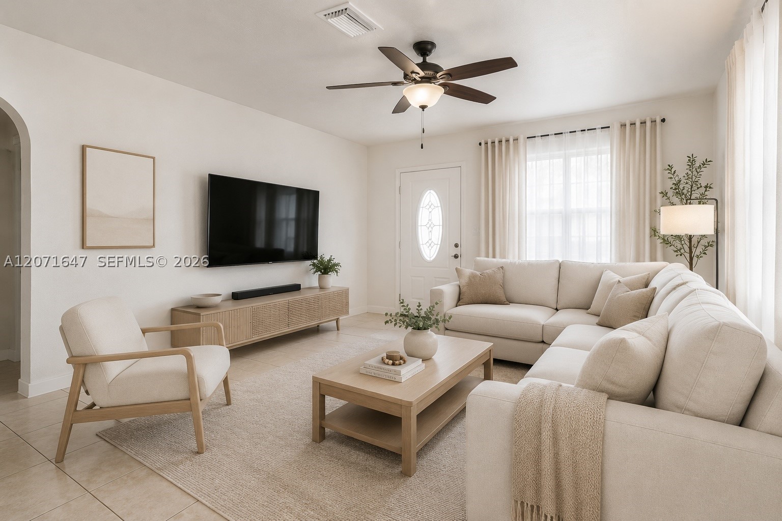 307 N 28th Ave - Property Photo 5