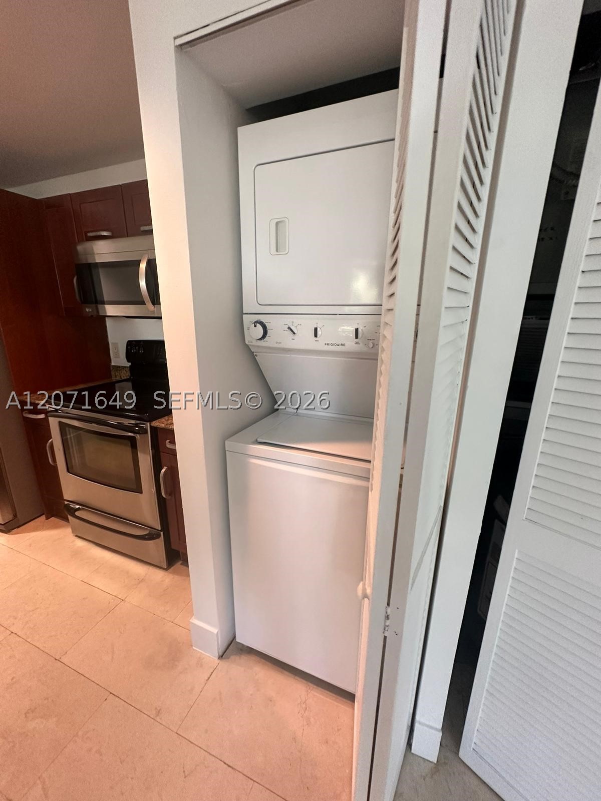 7728 Collins Av 1 Property Photo 6