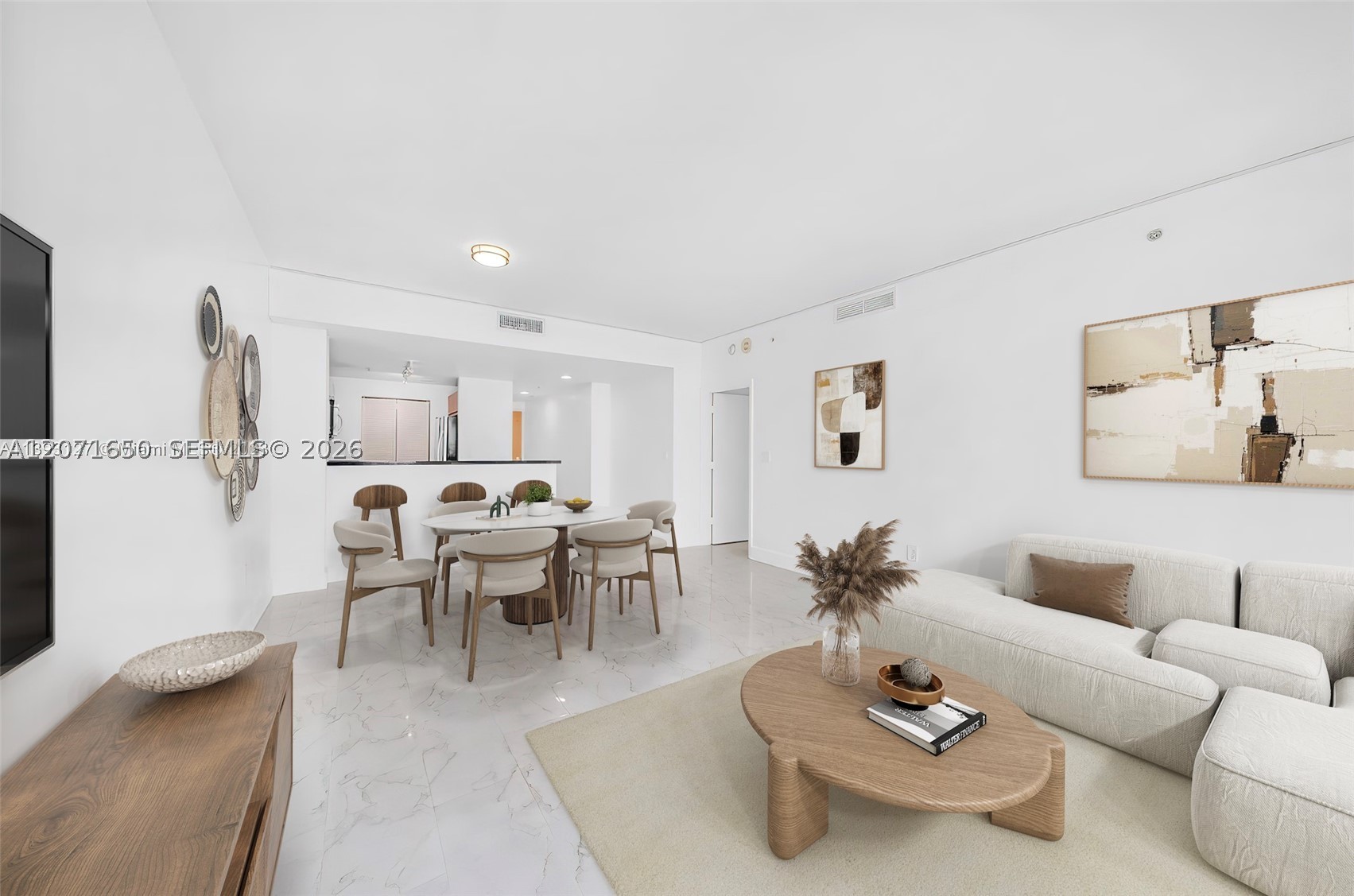 244 Biscayne Blvd 3704 Property Photo 4