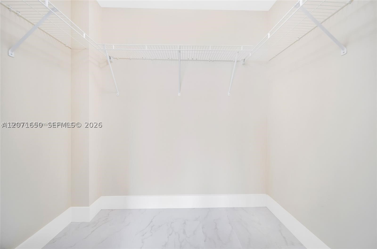 244 Biscayne Blvd 3704 Property Photo 16
