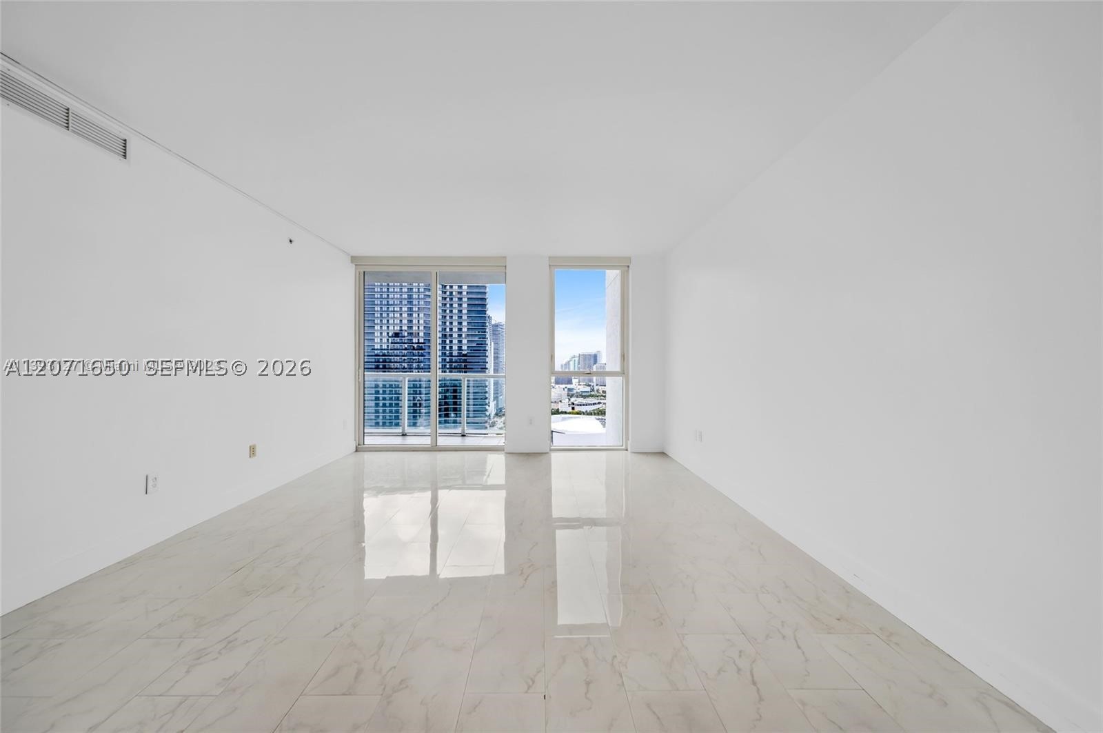 244 Biscayne Blvd 3704 Property Photo 22