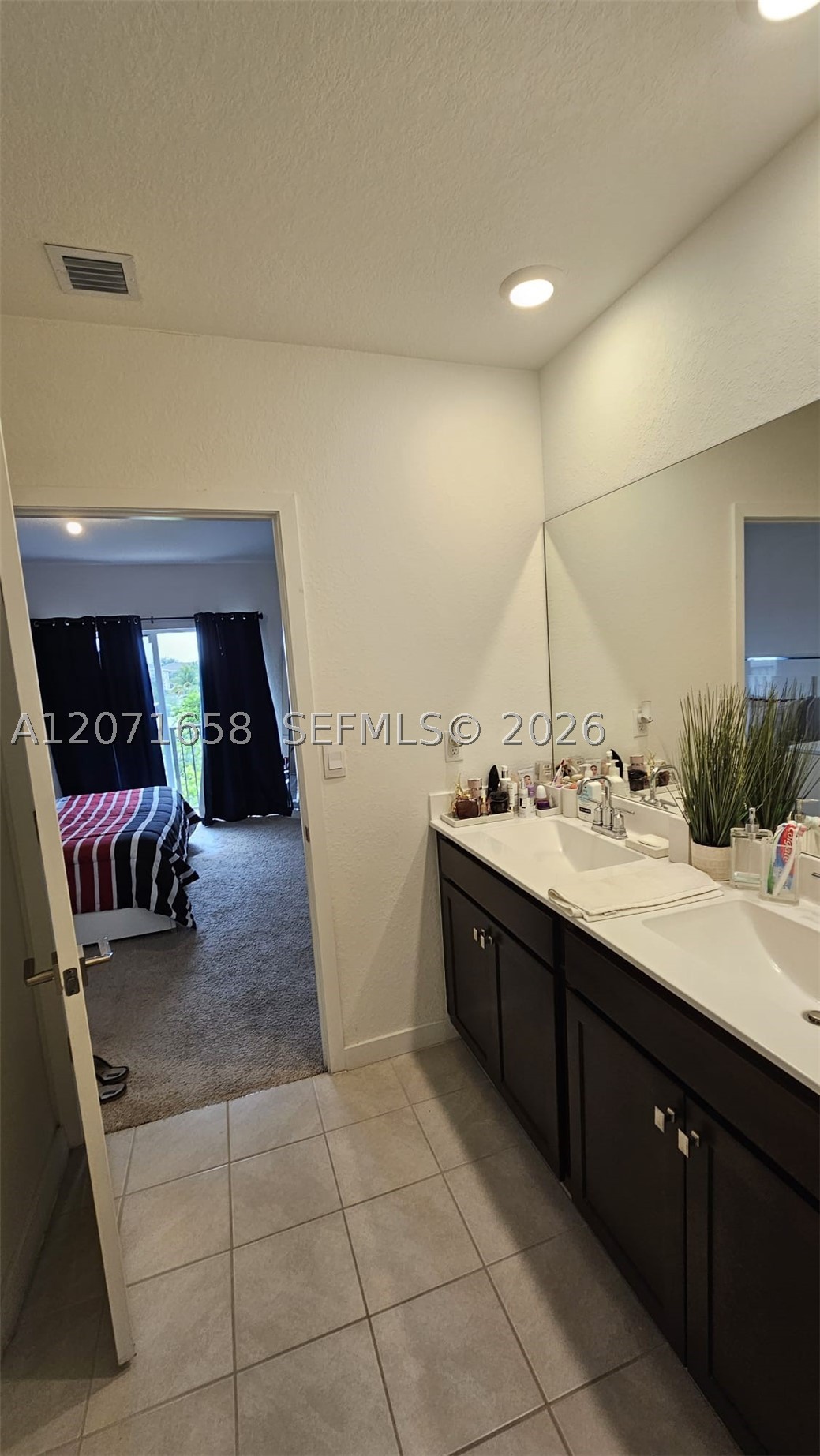 1677 Se 8th Ave Property Photo 18