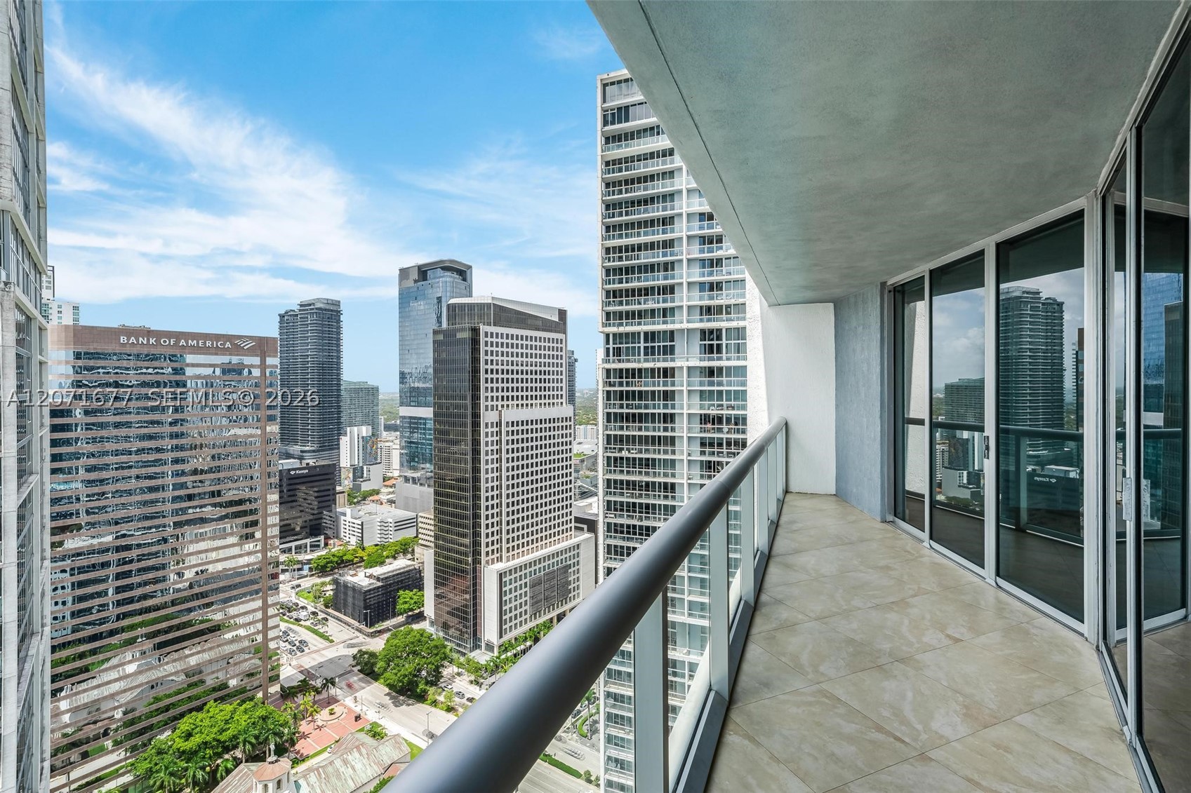 475 Brickell Ave 3811 Property Photo 3