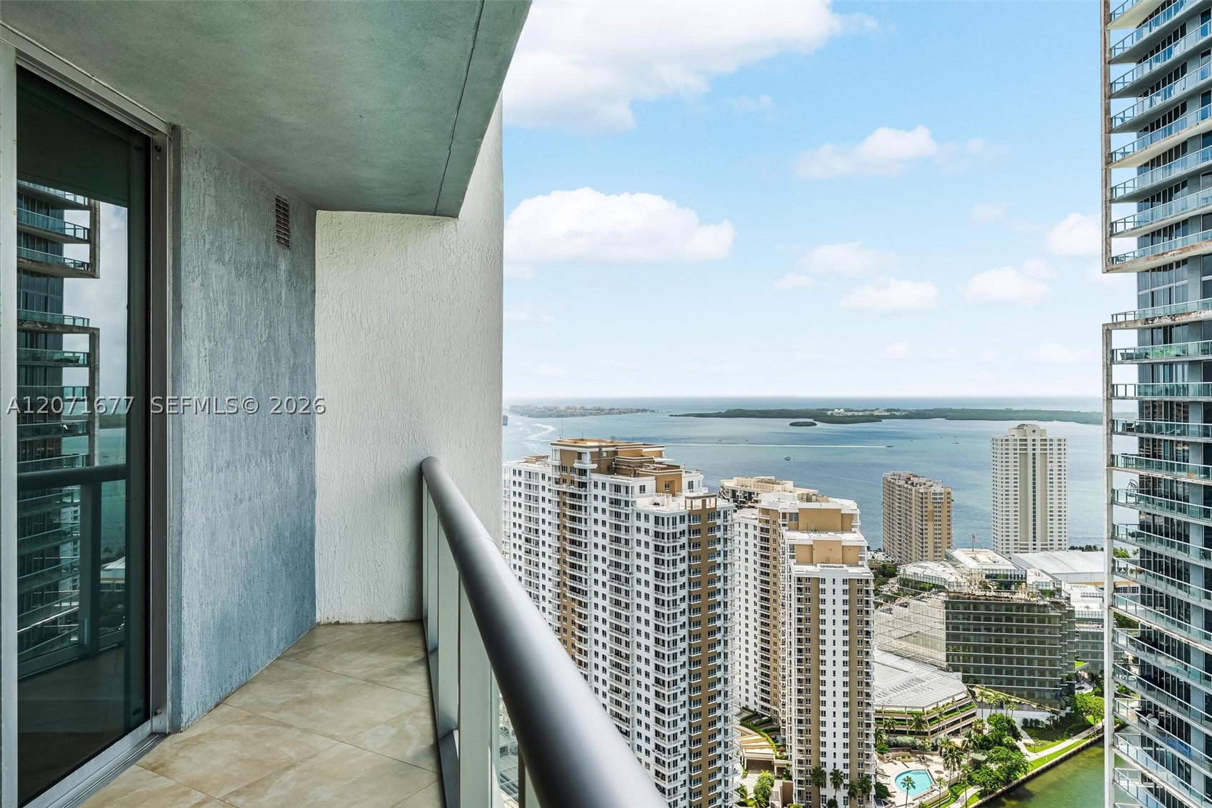 475 Brickell Ave 3811 Property Photo 4
