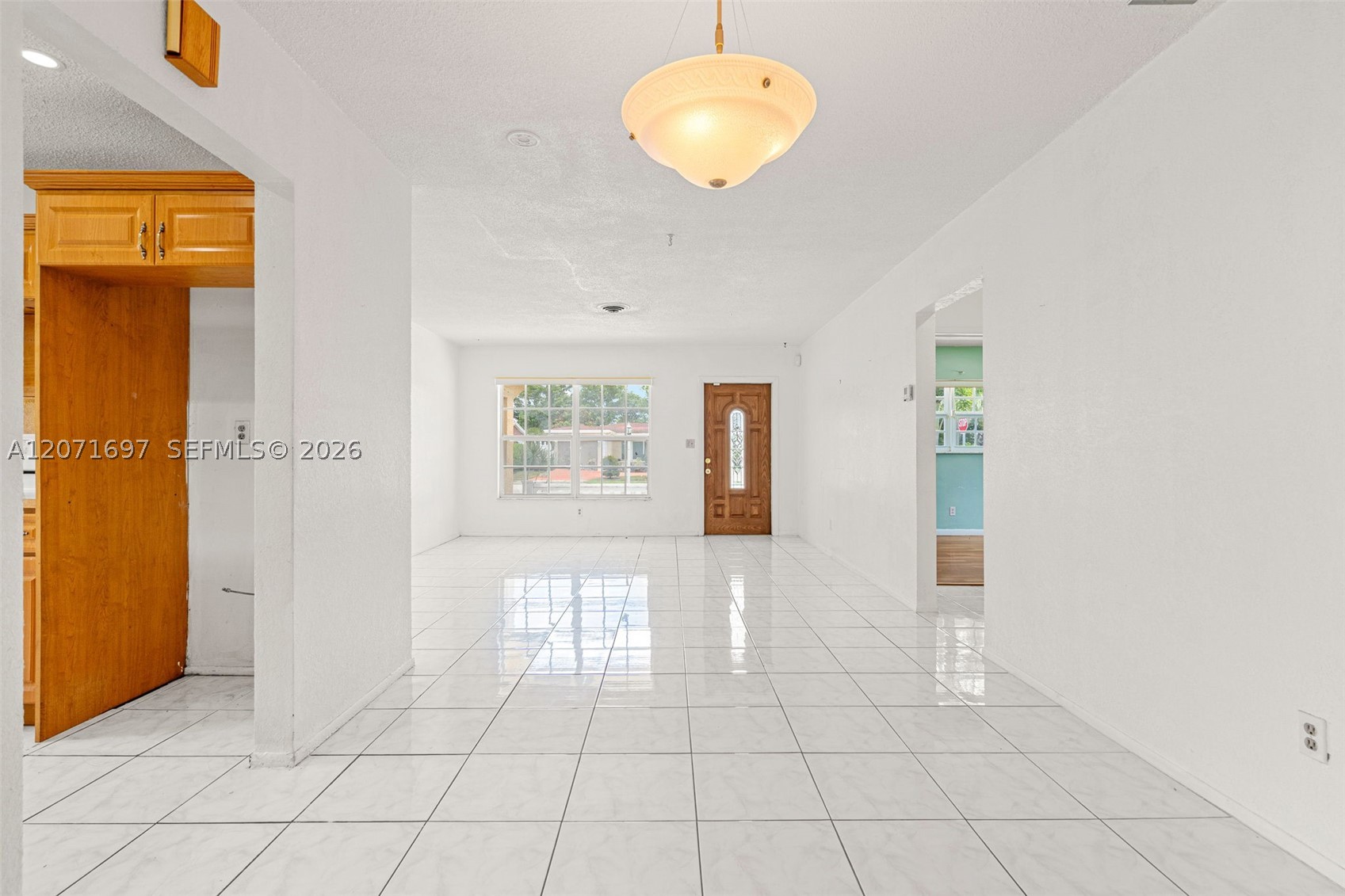 4700 Nw 41st Pl Property Photo 12