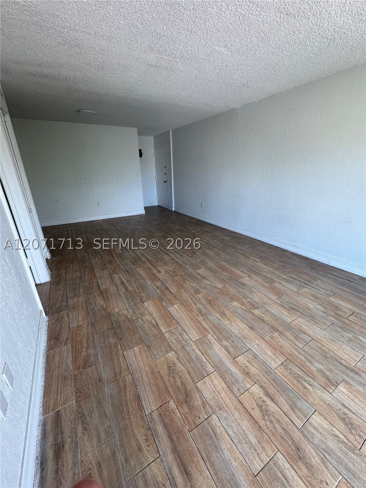 444 Sw 4th St 402 Property Photo 6