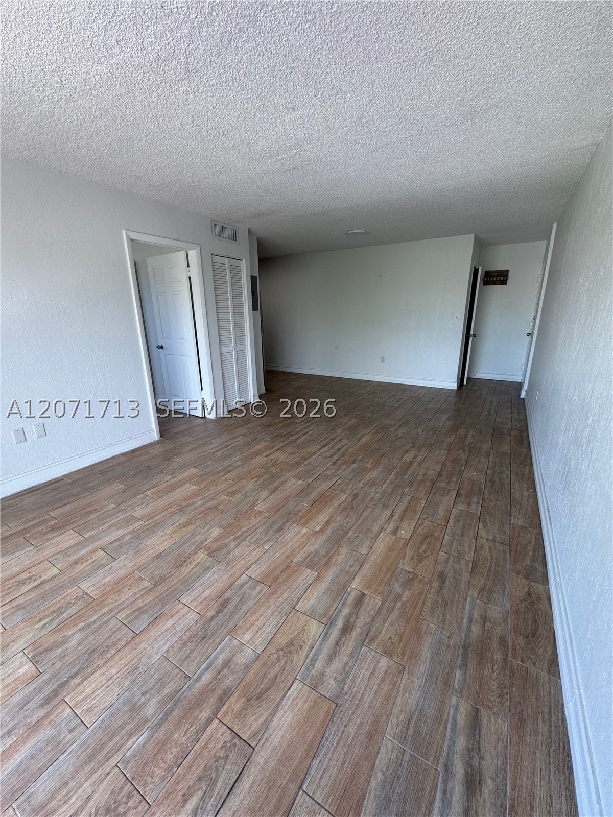 444 Sw 4th St 402 Property Photo 7