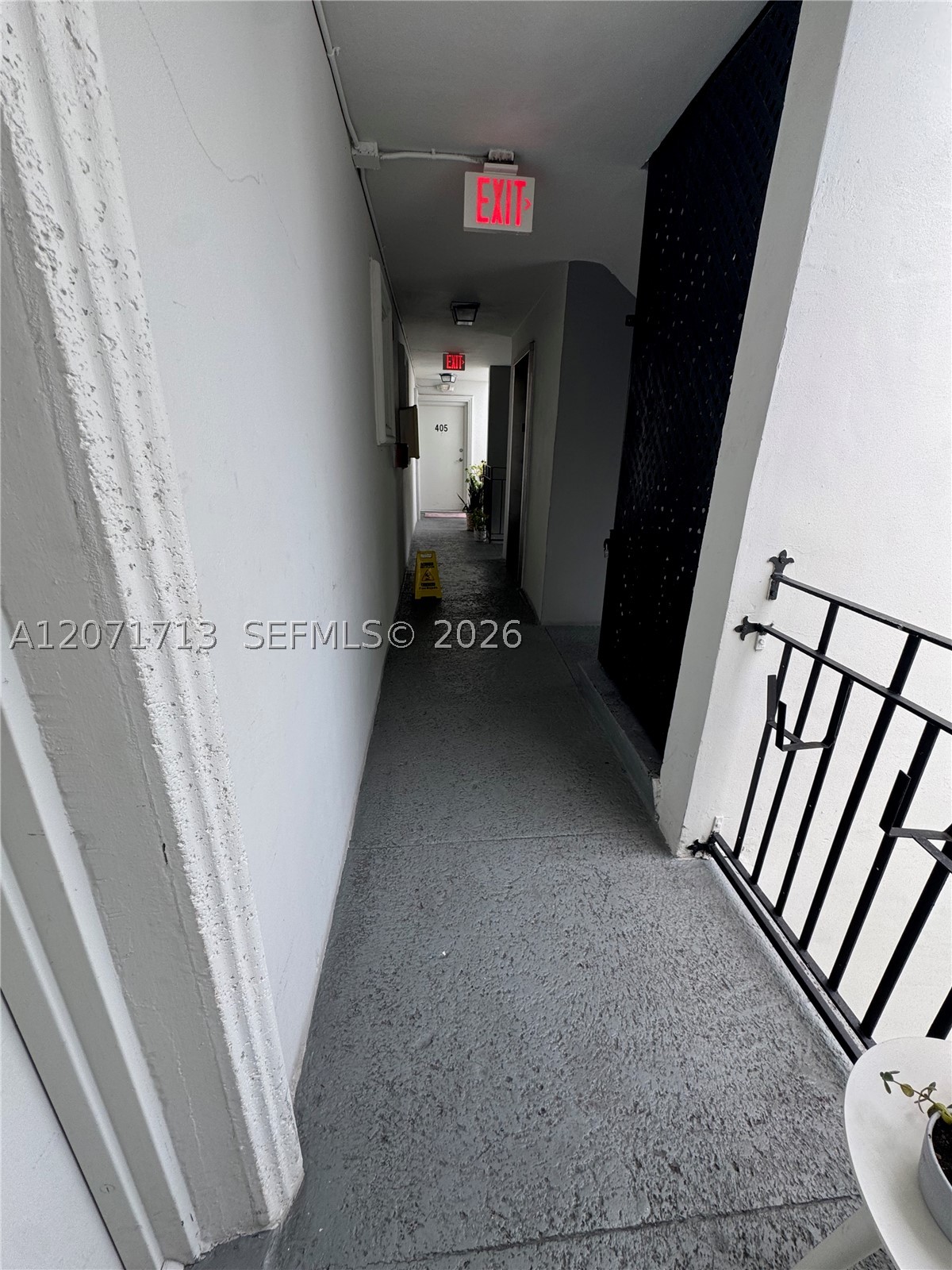444 Sw 4th St 402 Property Photo 21