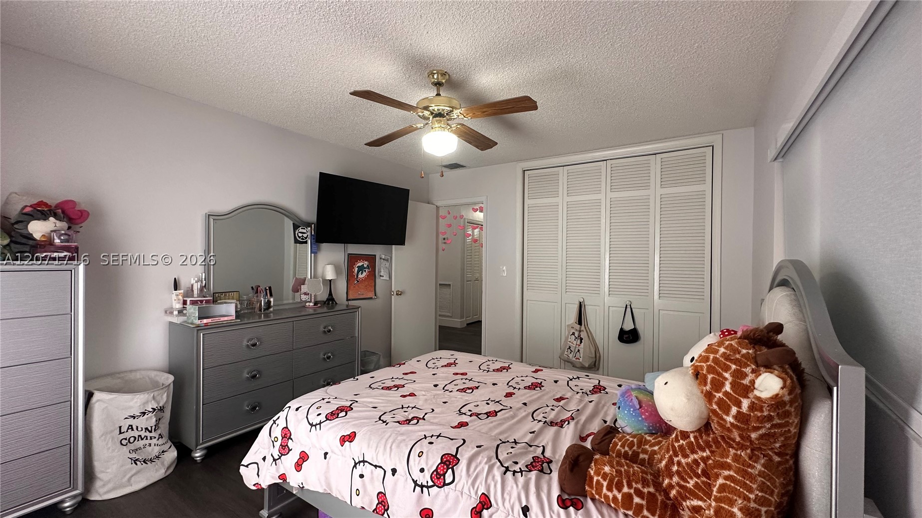 18921 W Oakmont Dr Property Photo 20