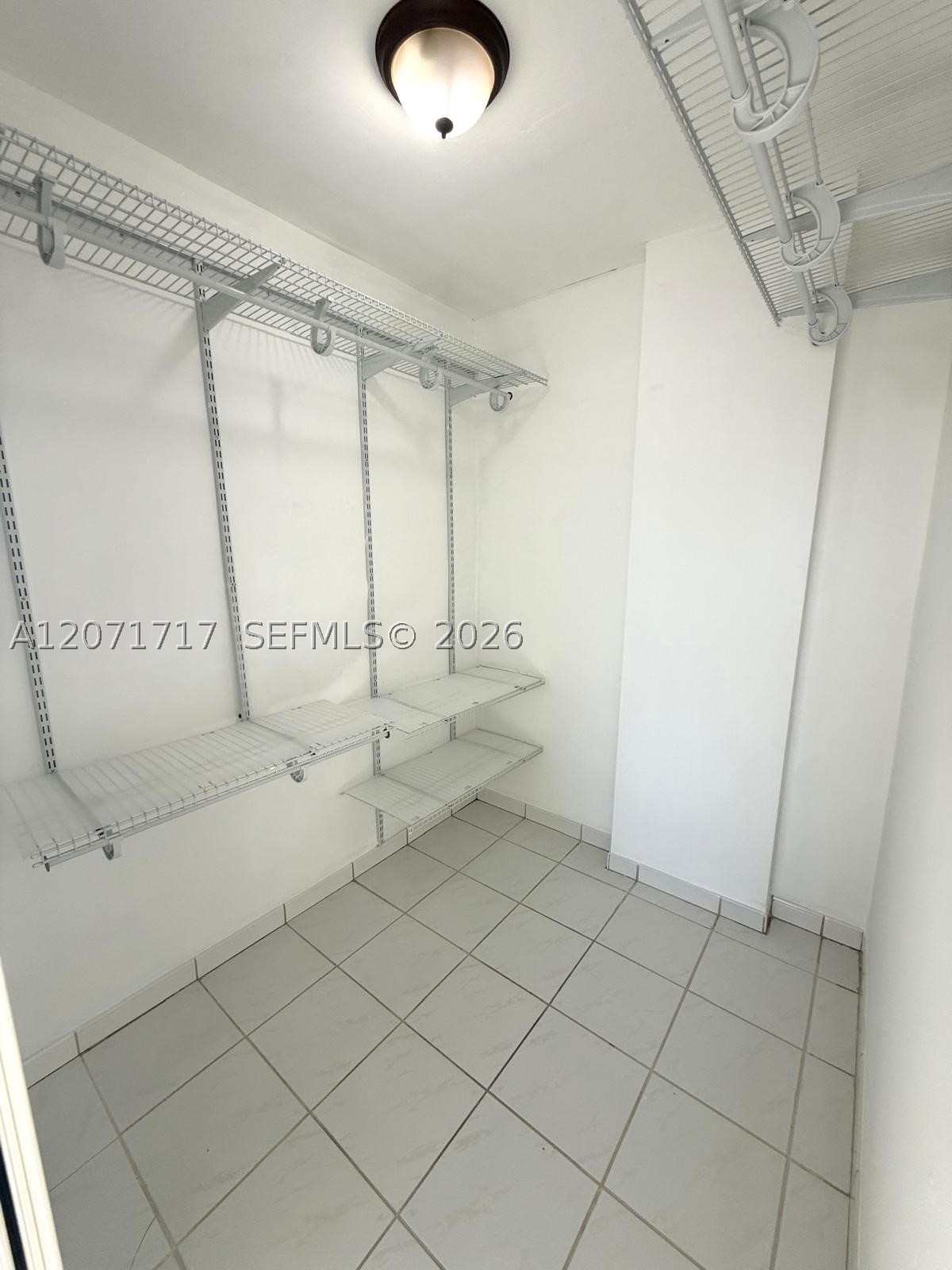 5199 Nw 7th St 501e Property Photo 10
