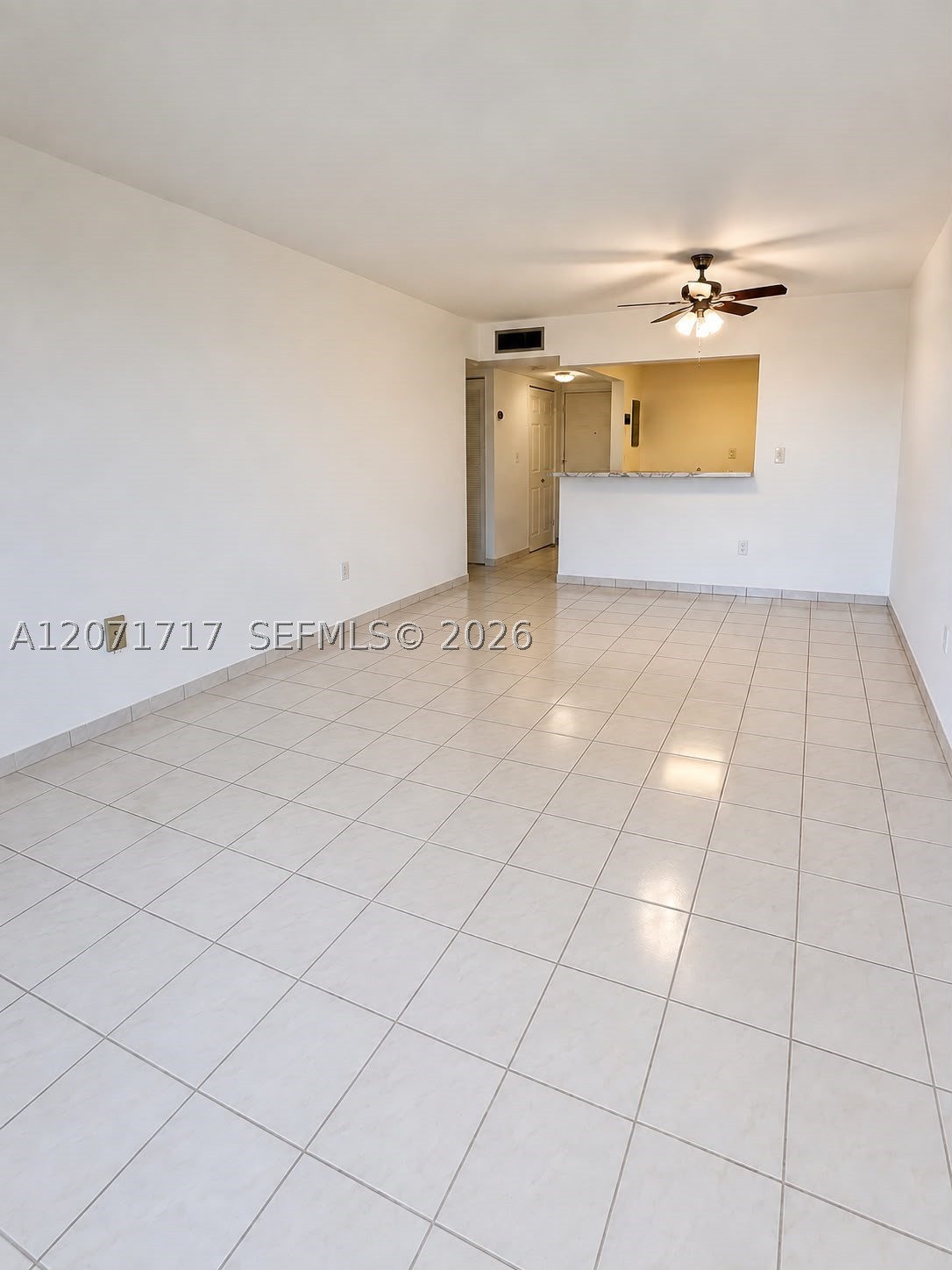 5199 Nw 7th St 501e Property Photo 12