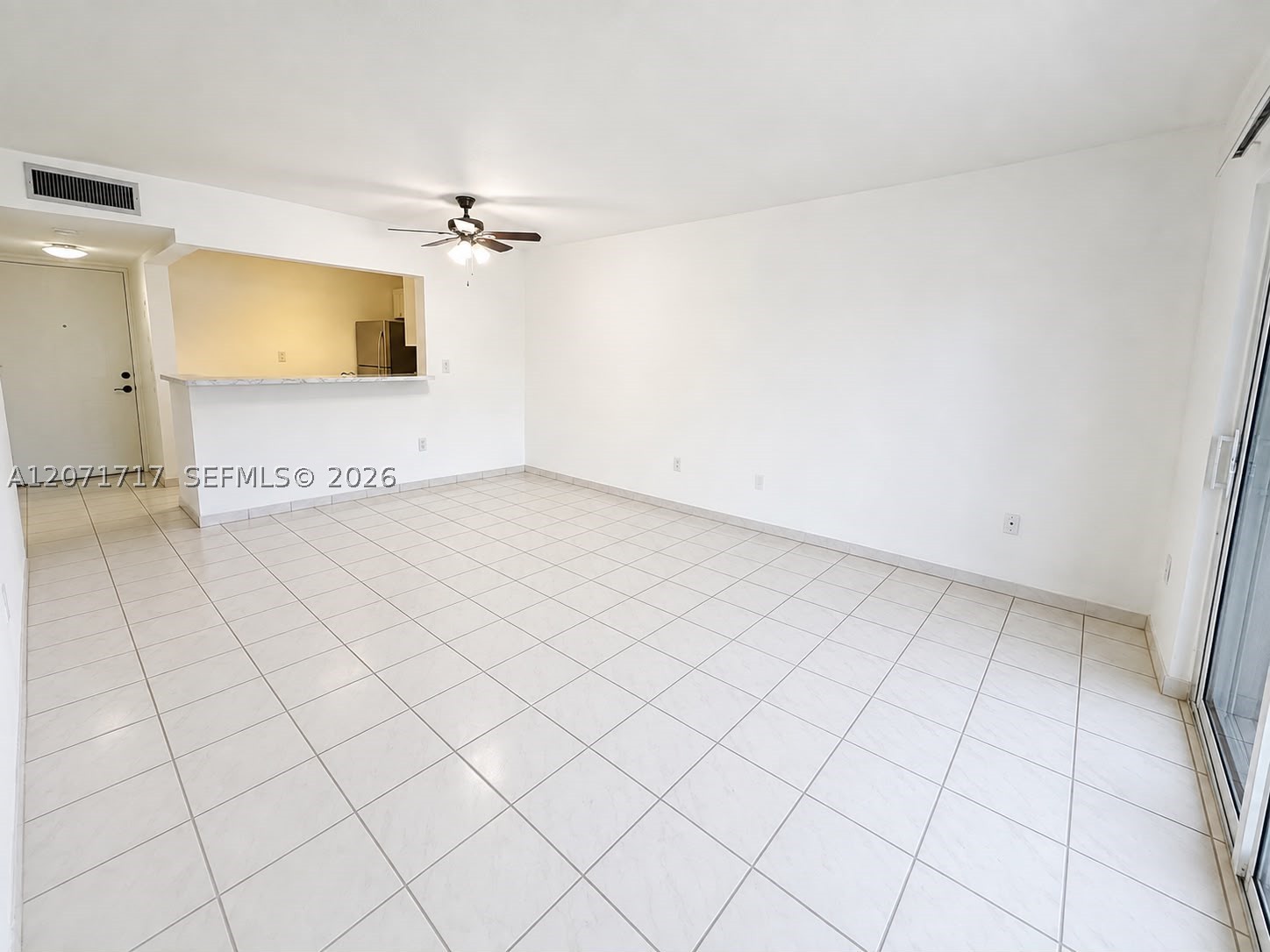 5199 Nw 7th St 501e Property Photo 13