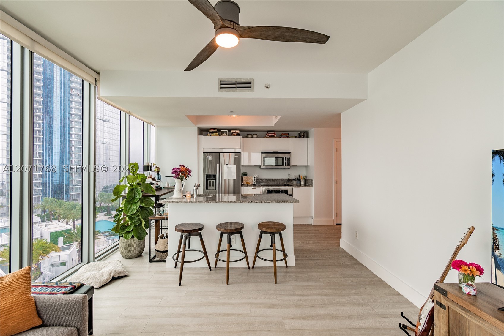 888 Biscayne Blvd 1601 Property Photo 11