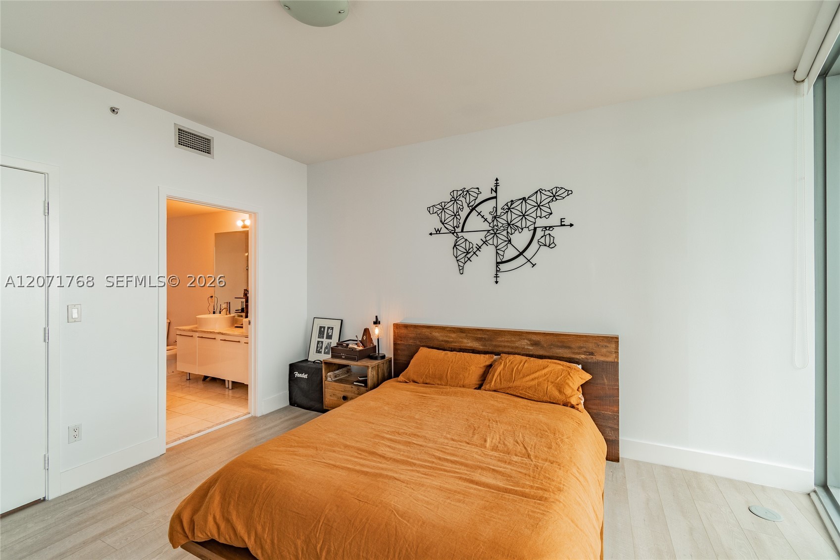 888 Biscayne Blvd 1601 Property Photo 14