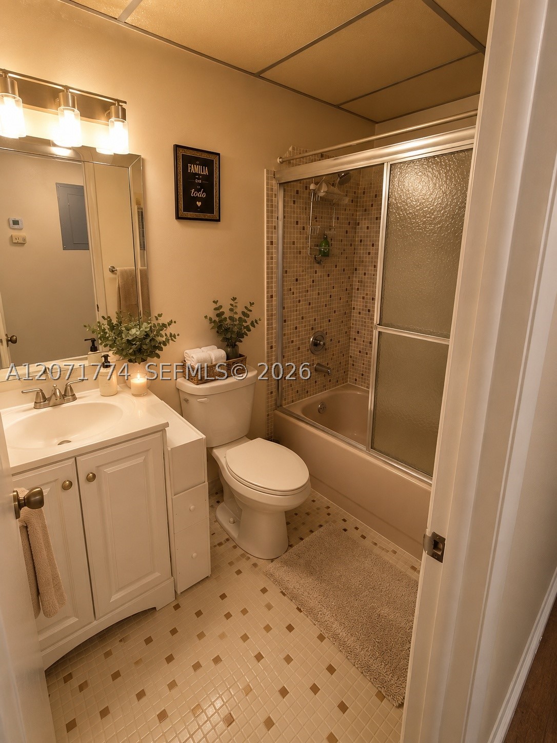 9964 N Belfort Cir 201 Property Photo 6