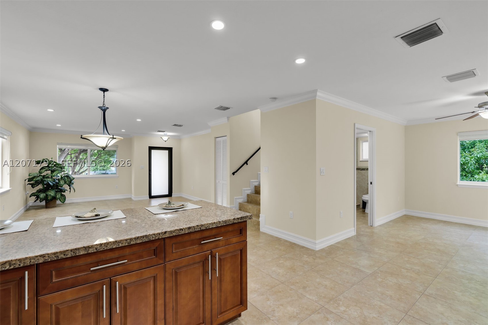 30 Seagate Blvd Property Photo 15