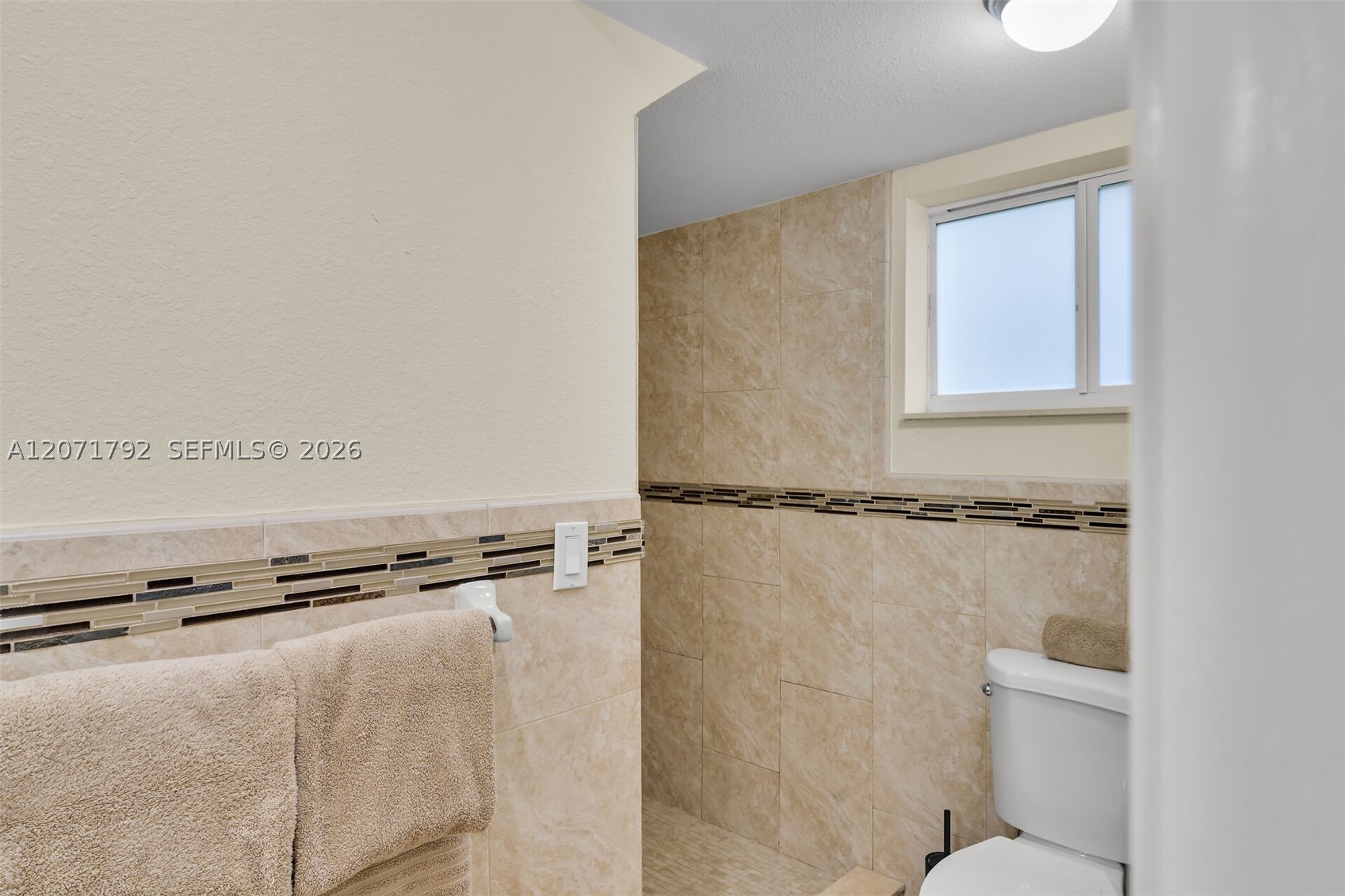 30 Seagate Blvd Property Photo 22