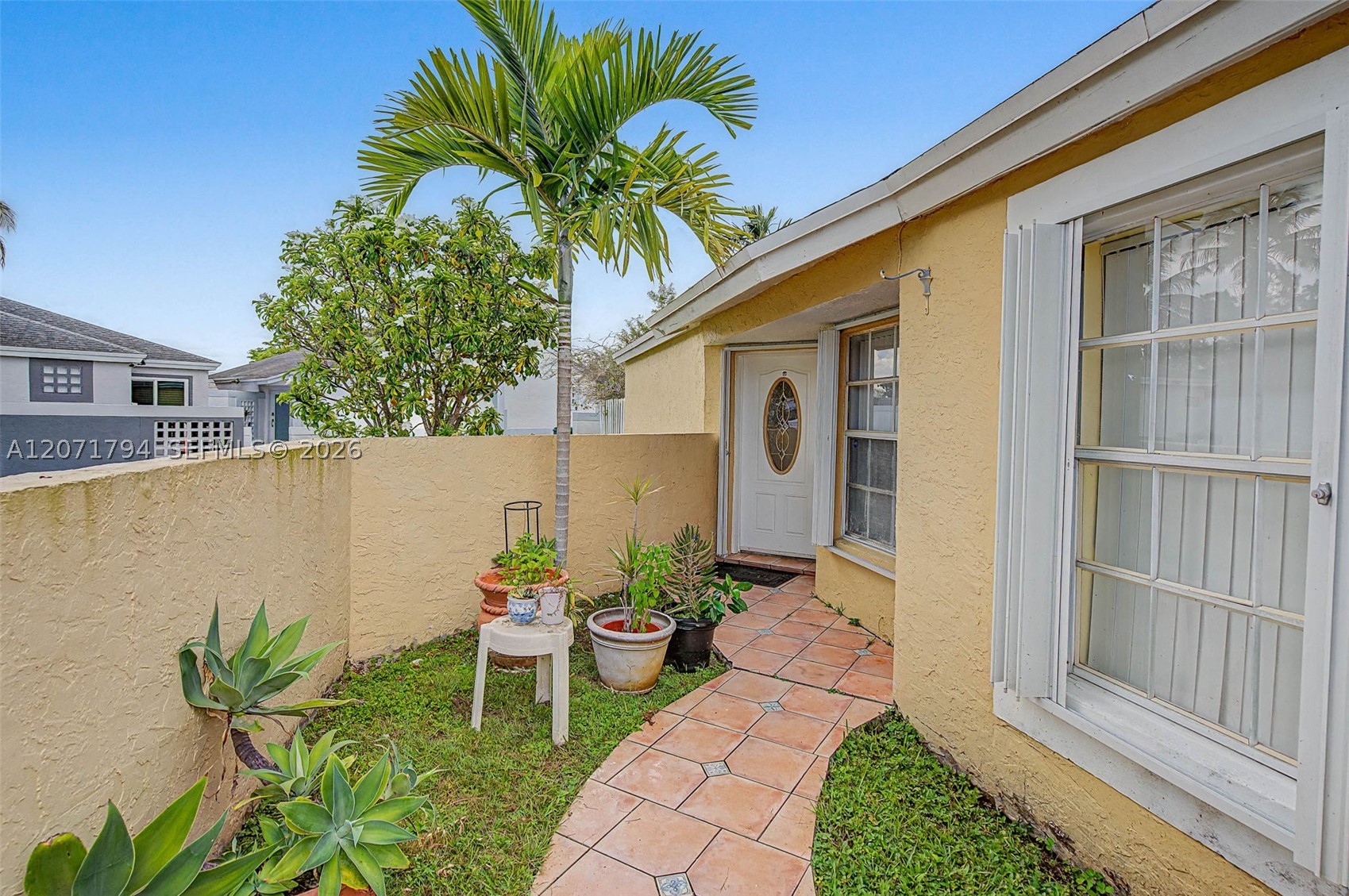 14963 SW 74th Ter Property Photo 1