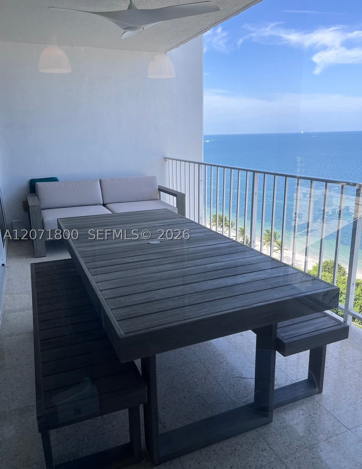 881 Ocean Dr 18b Property Photo 10