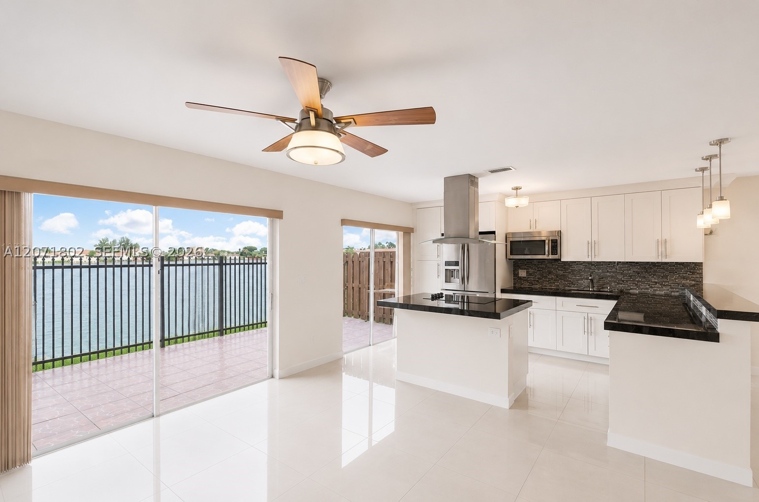 2561 W 60th Pl 102-1