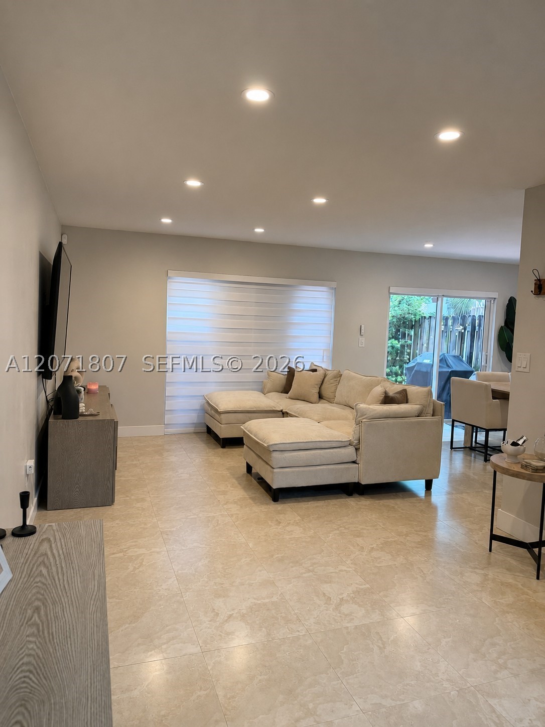 7483 Sw 109th Ave Property Photo 4